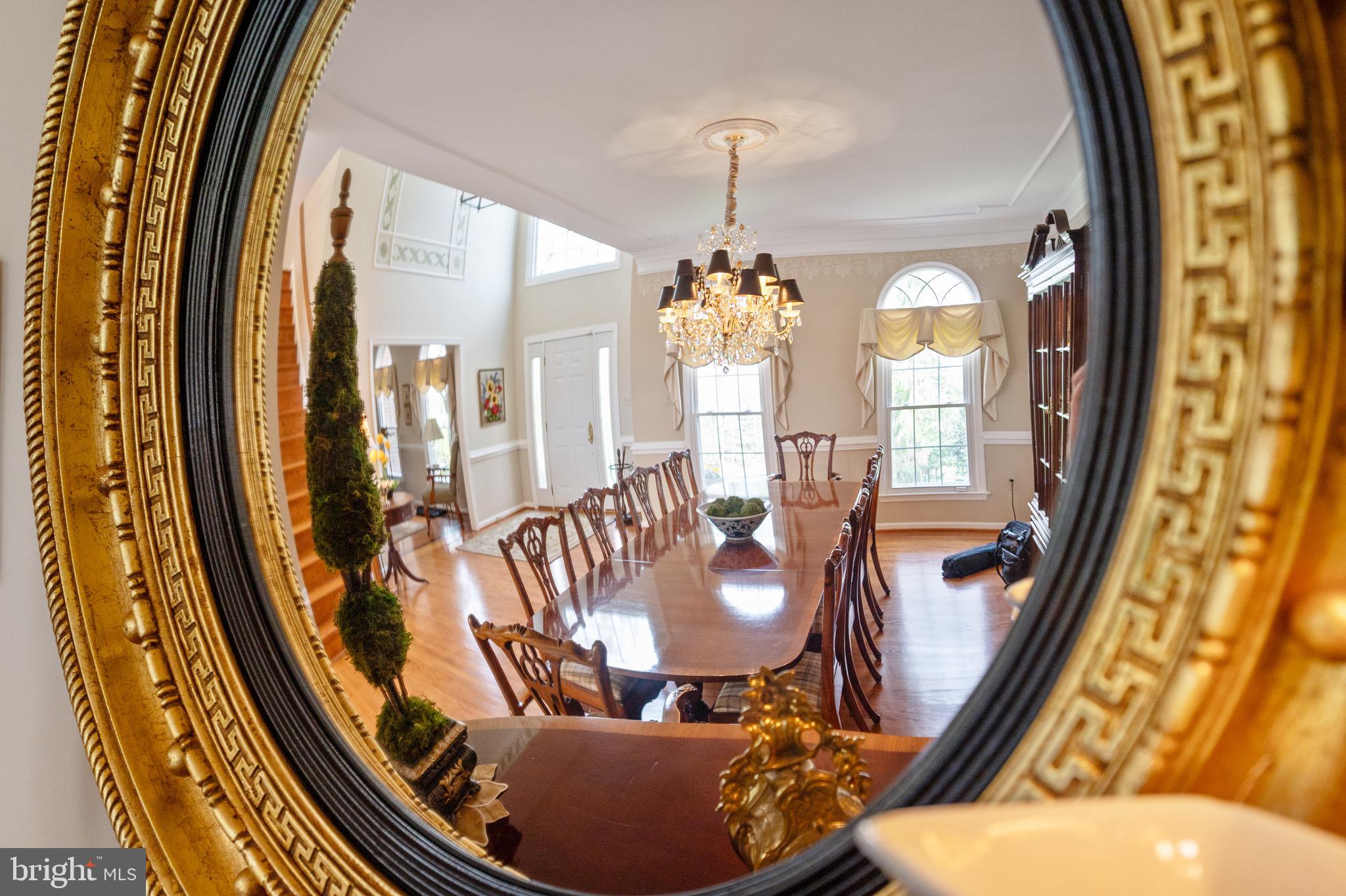 BARRINGTON OAKS - Residential Lease