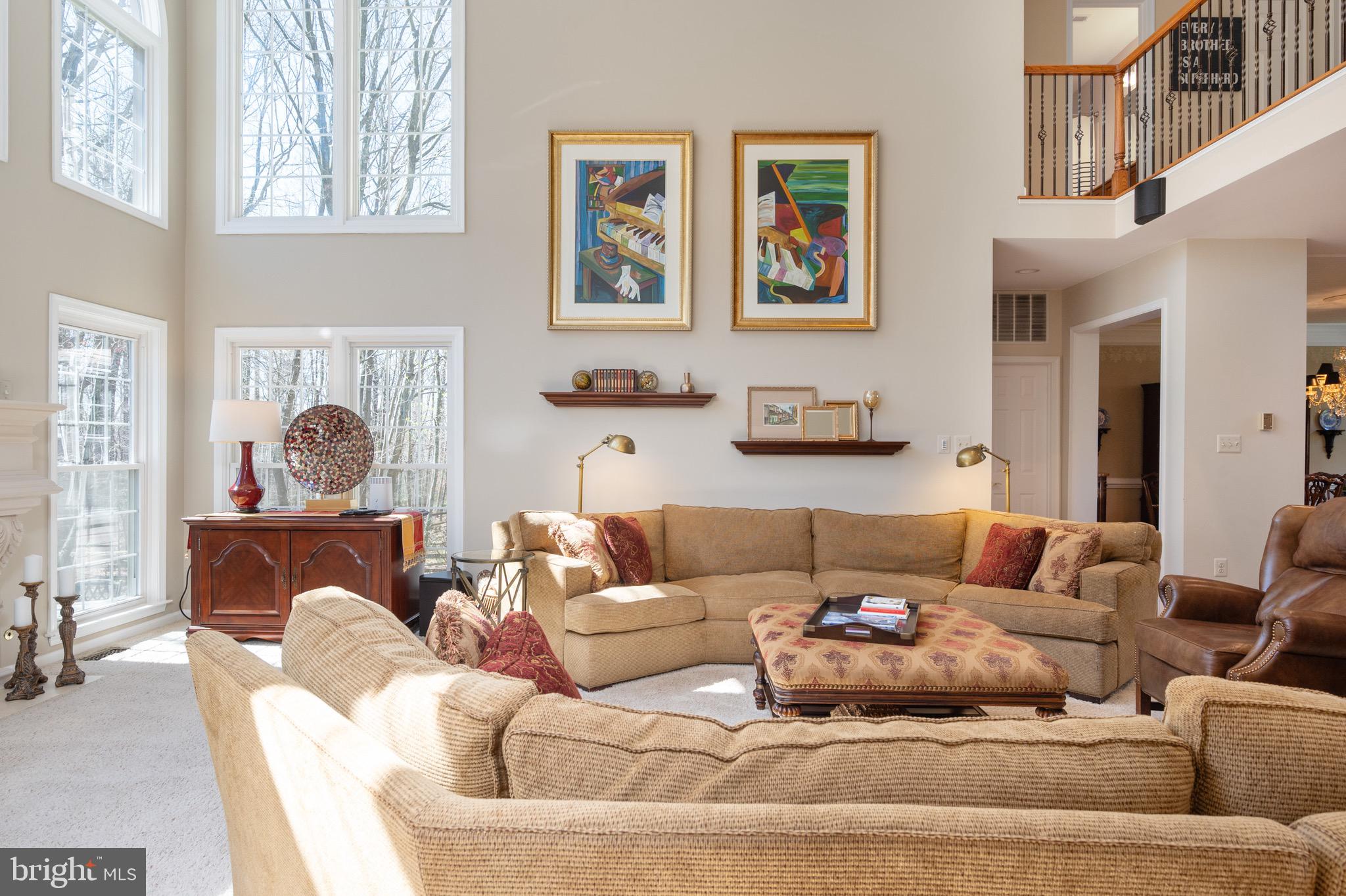 BARRINGTON OAKS - Residential Lease