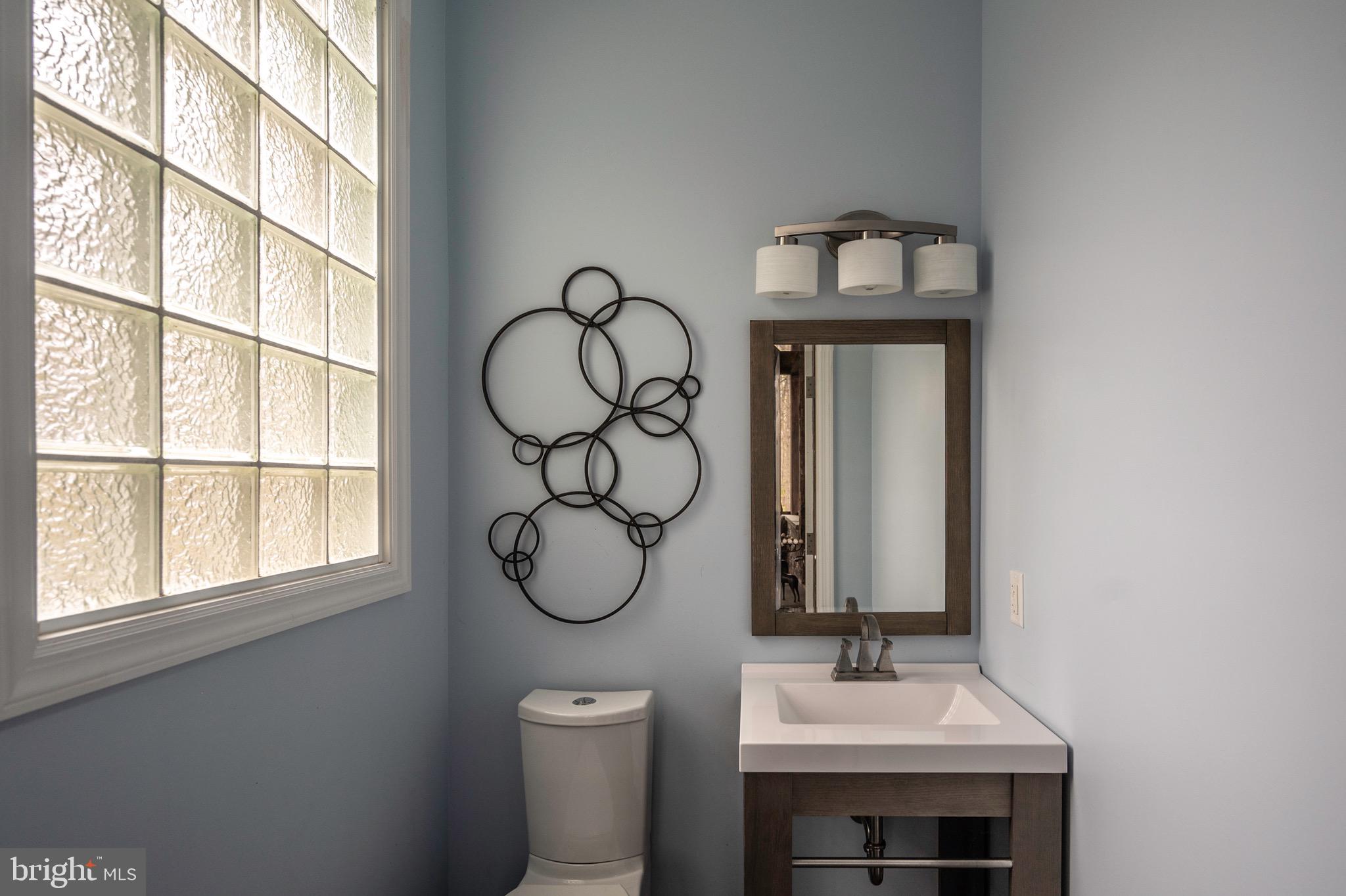 BARRINGTON OAKS - Residential Lease