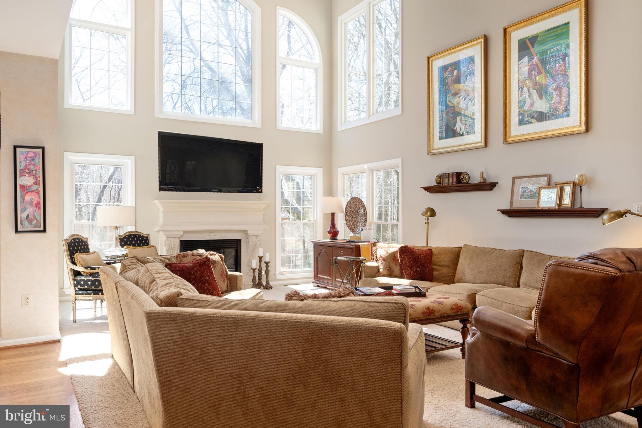 BARRINGTON OAKS - Residential Lease