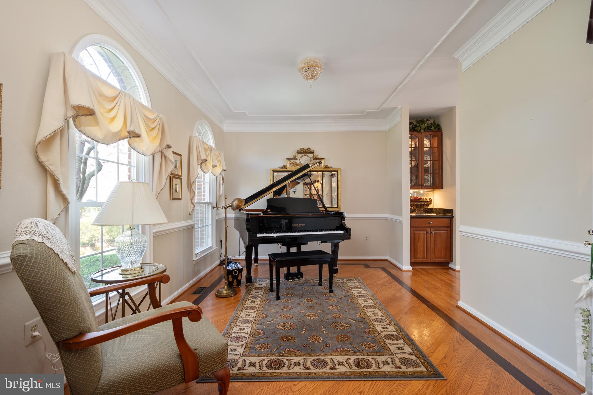 BARRINGTON OAKS - Residential Lease