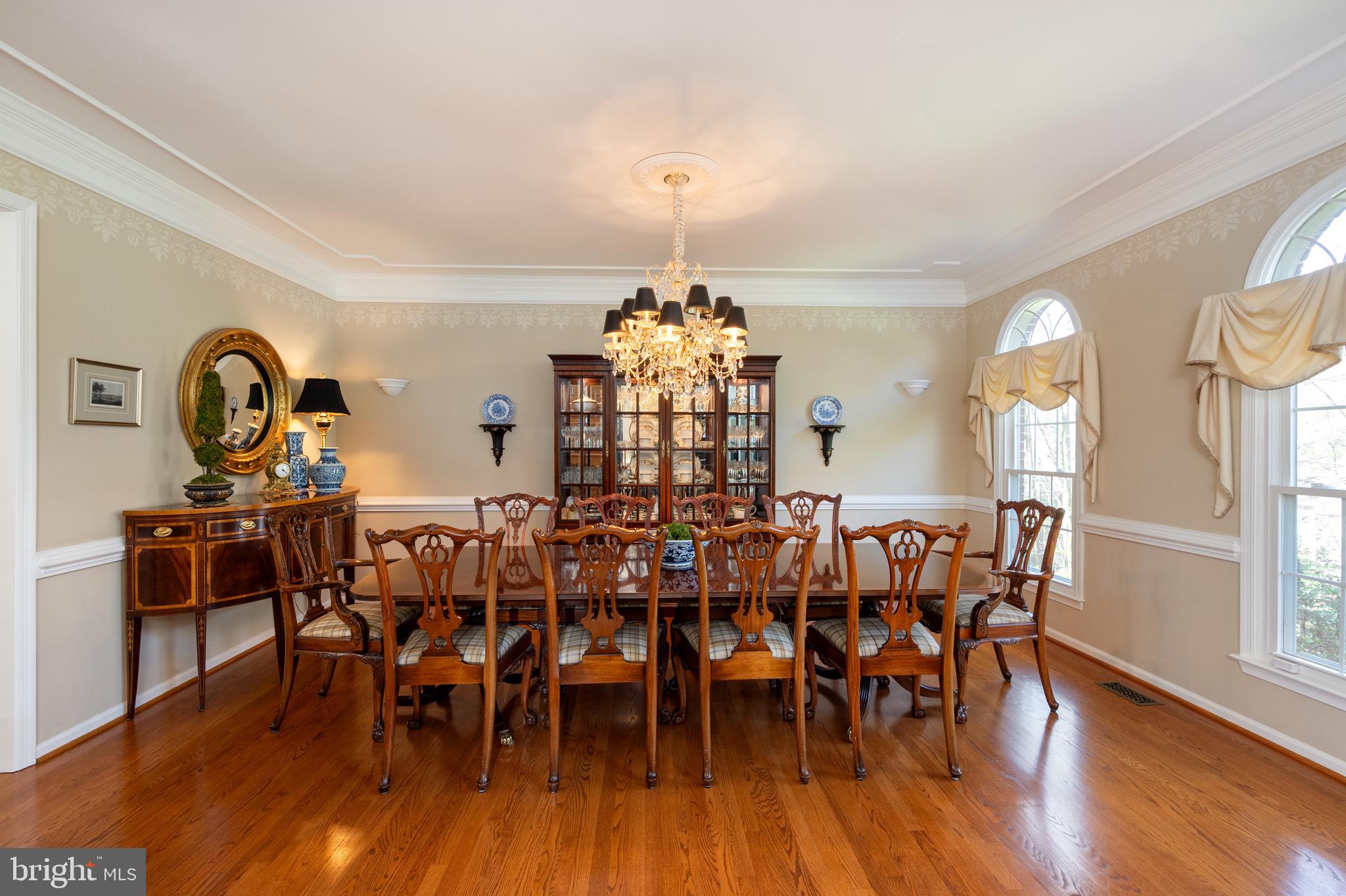 BARRINGTON OAKS - Residential Lease