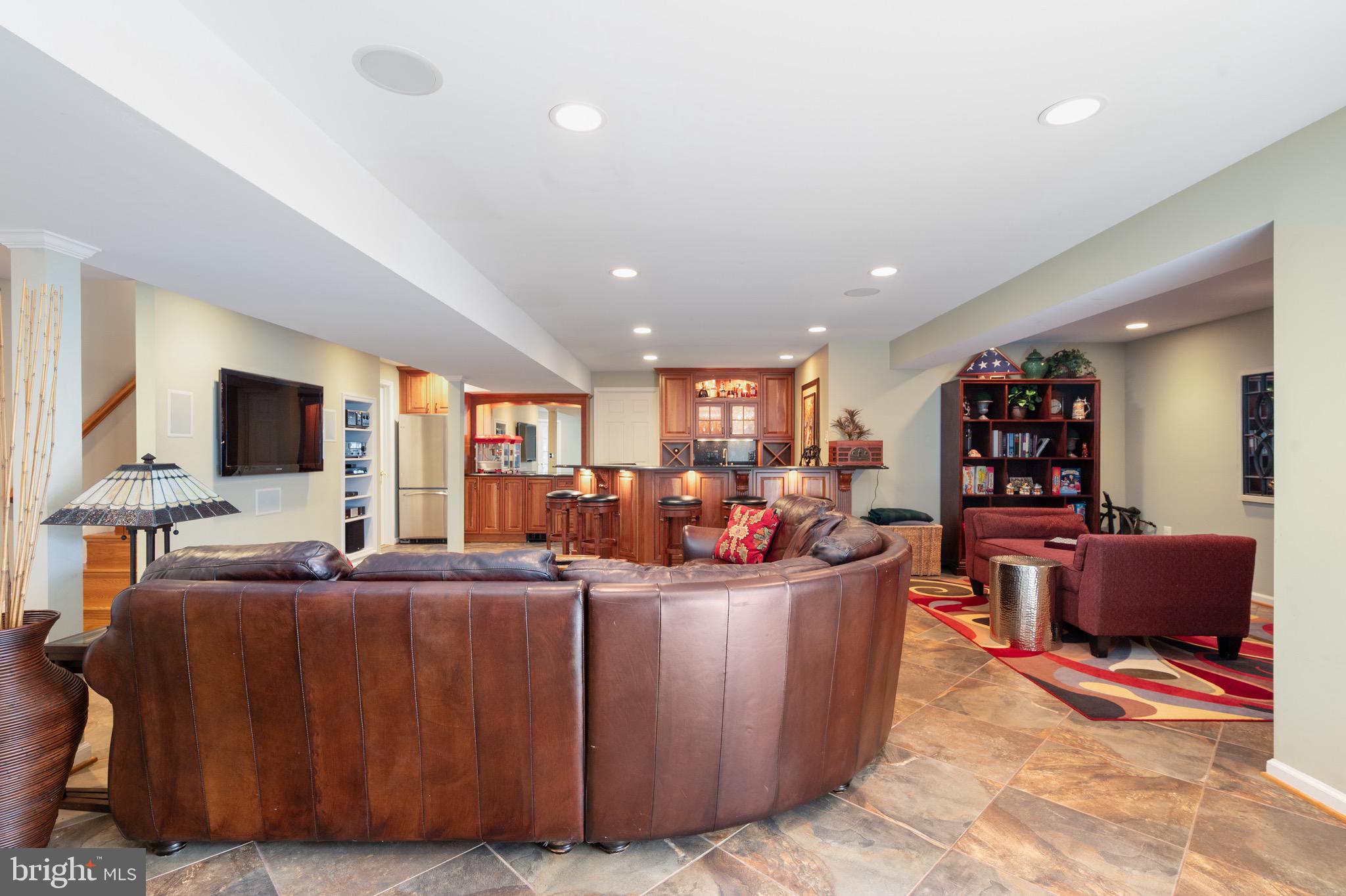 BARRINGTON OAKS - Residential Lease