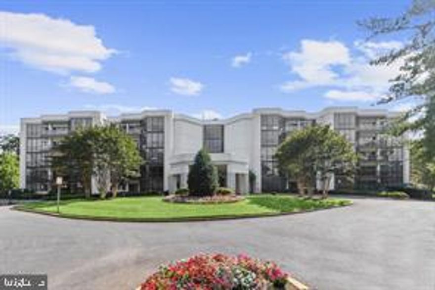 DO NOT MISS THIS STUNNING 2 BEDROOM CONDO in the Pavillion in the Park community.  This home has been completely renovated with custom lighting, designer tile, hardwood flooring, gourmet open concept kitchen and so much more. The Gourmet Kitchen features brand new stainless steel appliances,convertible Samsung fridge and freezer, quartz counter tops, custom tile back splash, and a custom island with quartz counter and seating for three. The main living area features recessed lighting, new flooring and flexible space to design your own living plan.  The spacious porch has three access points: from the living room and both bedrooms. The bedrooms feature new luxury carpet, ample storage and custom lighting. The primary en suite bath features handmade Italian tile, walk-in shower, over-sized vanity and additional lighting. The laundry room features brand new ADA compliant washer and dryer. 

This Unit comes with a Storage Room and a Parking Space in the Garage that is close to the Elevator. Pavilion in the Park Amenities include secure access, 24/7 Front Desk, Valet Service, Doorman, Fitness Center, Meeting Room, Library, Large Pavilion Party Room and Courtyard. This Home is Located close to Shopping, Restaurants, and Recreation Facilities and Commuter Routes.