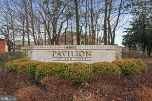 PAVILION IN THE PARK - Residential