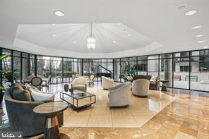 PAVILION IN THE PARK - Residential