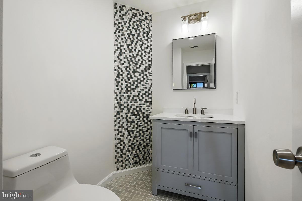 PAVILION IN THE PARK - Residential