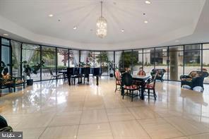 PAVILION IN THE PARK - Residential