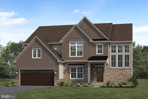 Homes For Sale - 8 Suebecca Drive<br/> CARLISLE, PA 17013
