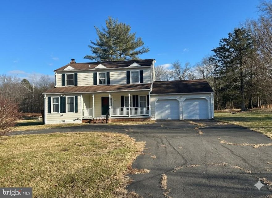 Welcome to Country Living! This unique property offers a serene setting on over 5+ acres. The zoning permits a variety of uses, including Single-Family Residential, Agriculture, Horticulture, Nurseries, and Pet Farms.
The residence (4BR/2BA/ 1 Half bath) includes approximately 1.5 acres of yard space surrounding the home, which backs to a beautiful tree line for added privacy. Please note that the 1,750 sq. ft. barn (to the left of the house) and the rear shed are excluded from the residential rent. However, the barn is listed separately and can be added to the lease for an additional $1,100 per month.