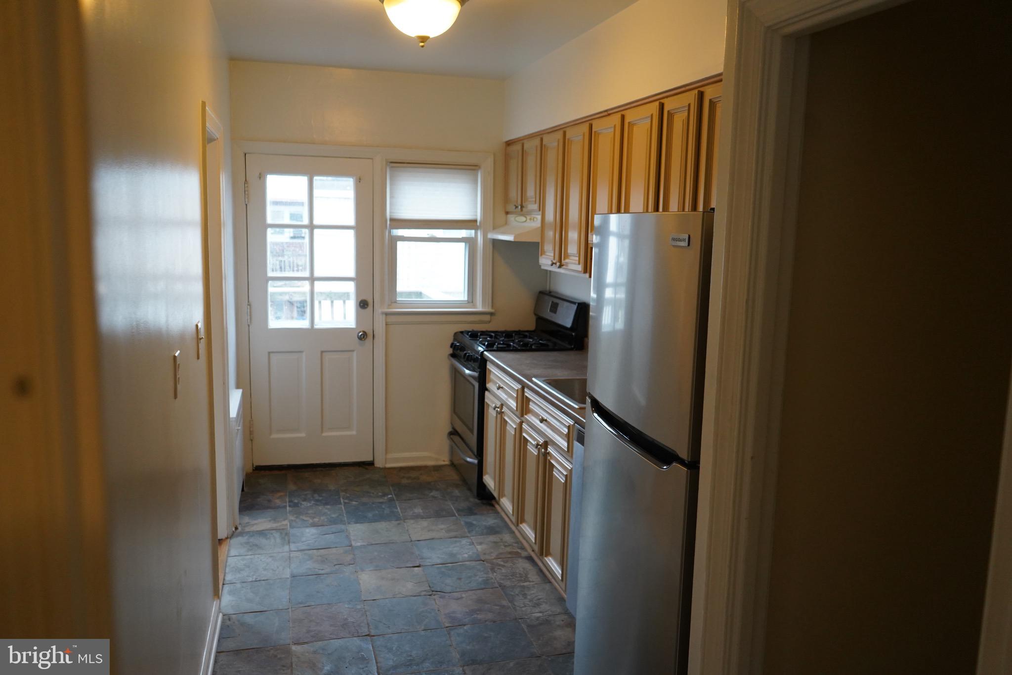 EDNOR GARDENS HISTORIC DISTRICT - Residential Lease