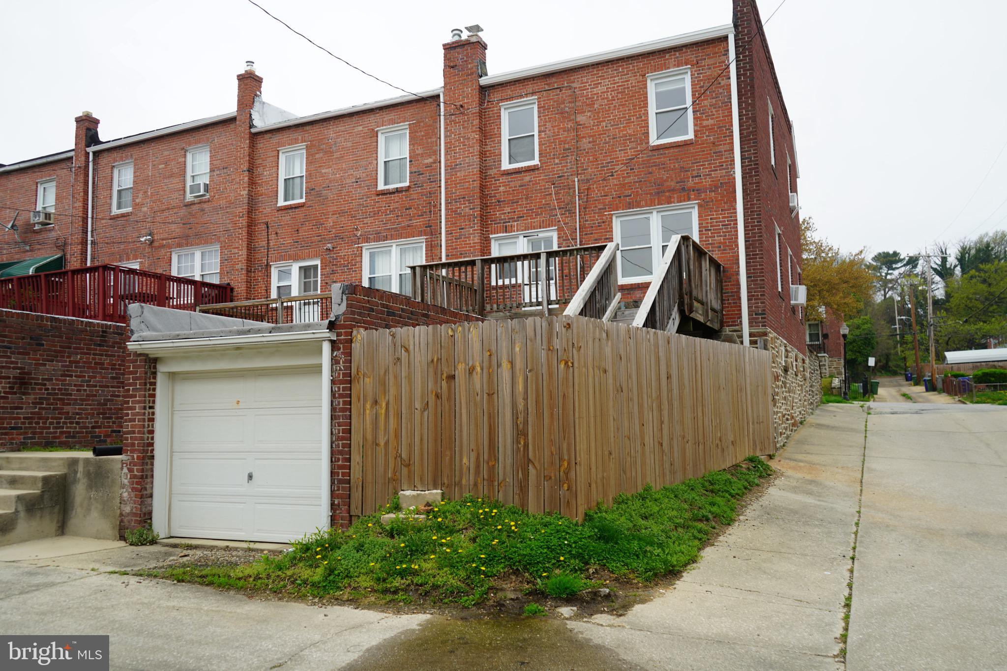 EDNOR GARDENS HISTORIC DISTRICT - Residential Lease