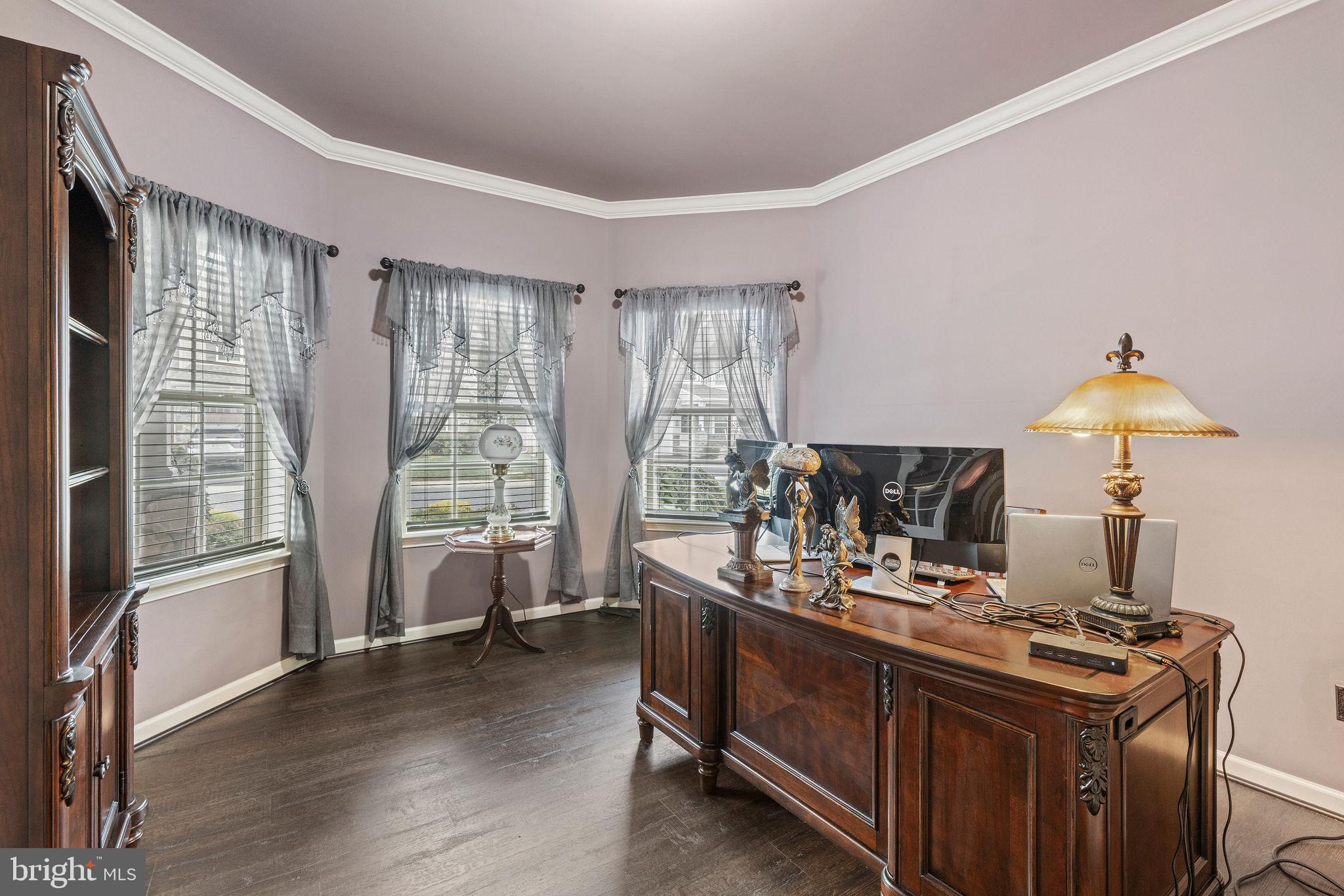 SCENIC VIEW - Residential