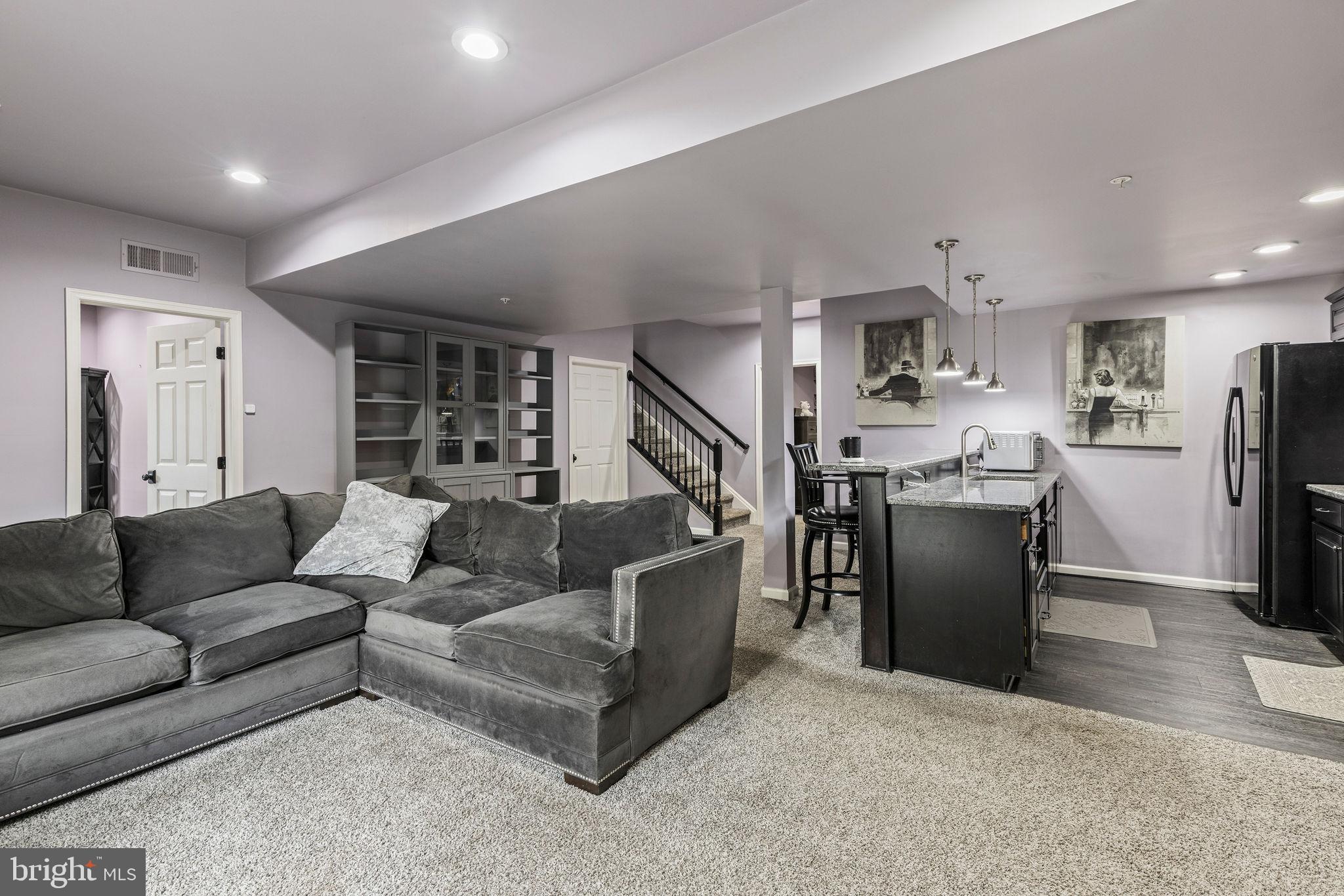 SCENIC VIEW - Residential