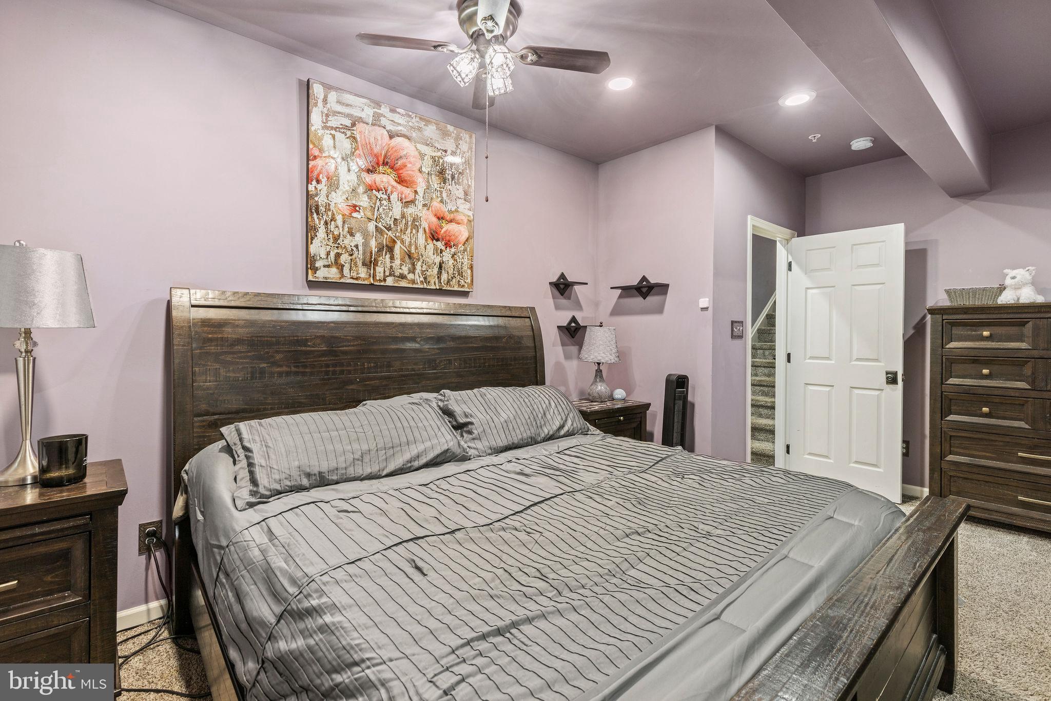 SCENIC VIEW - Residential