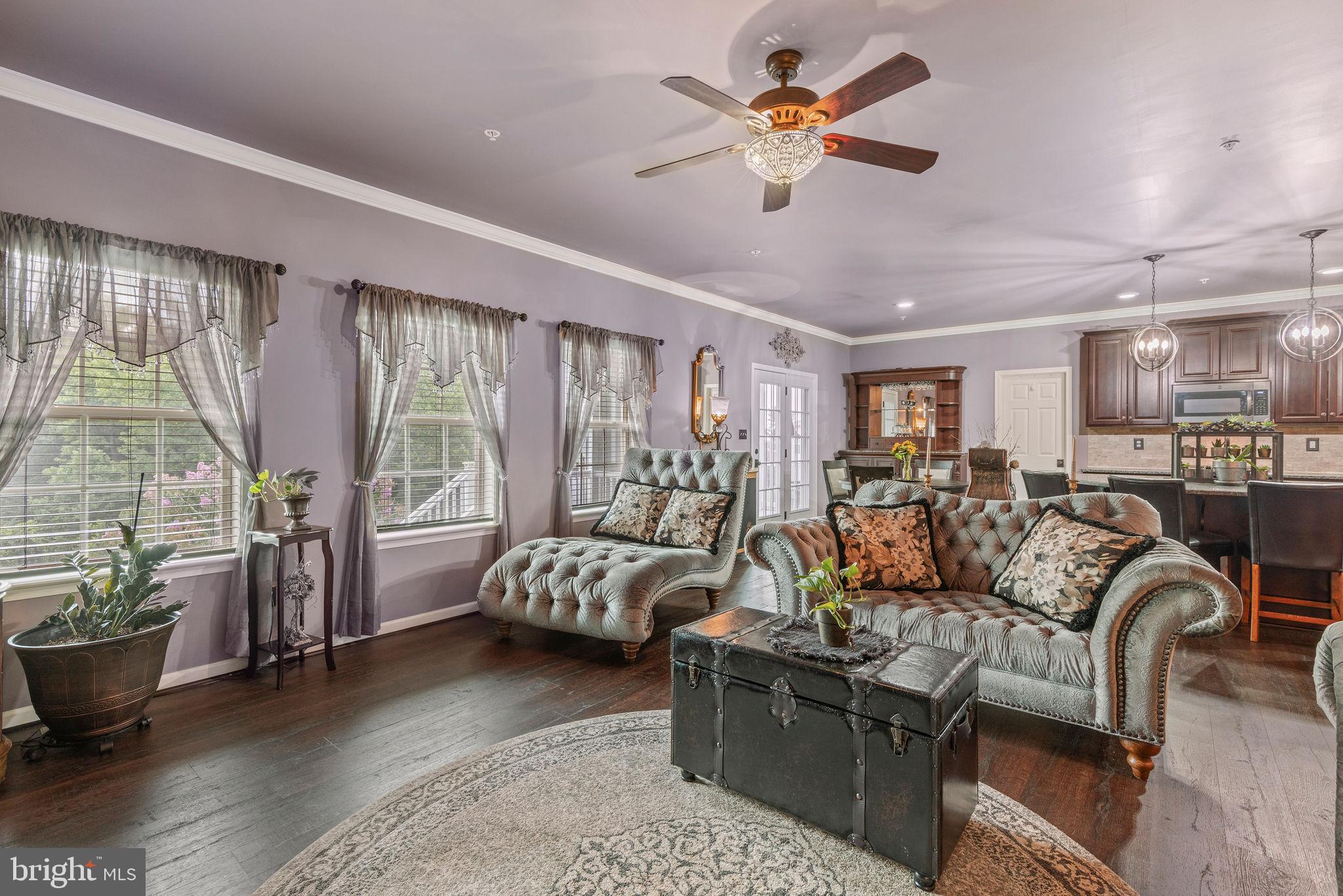 SCENIC VIEW - Residential