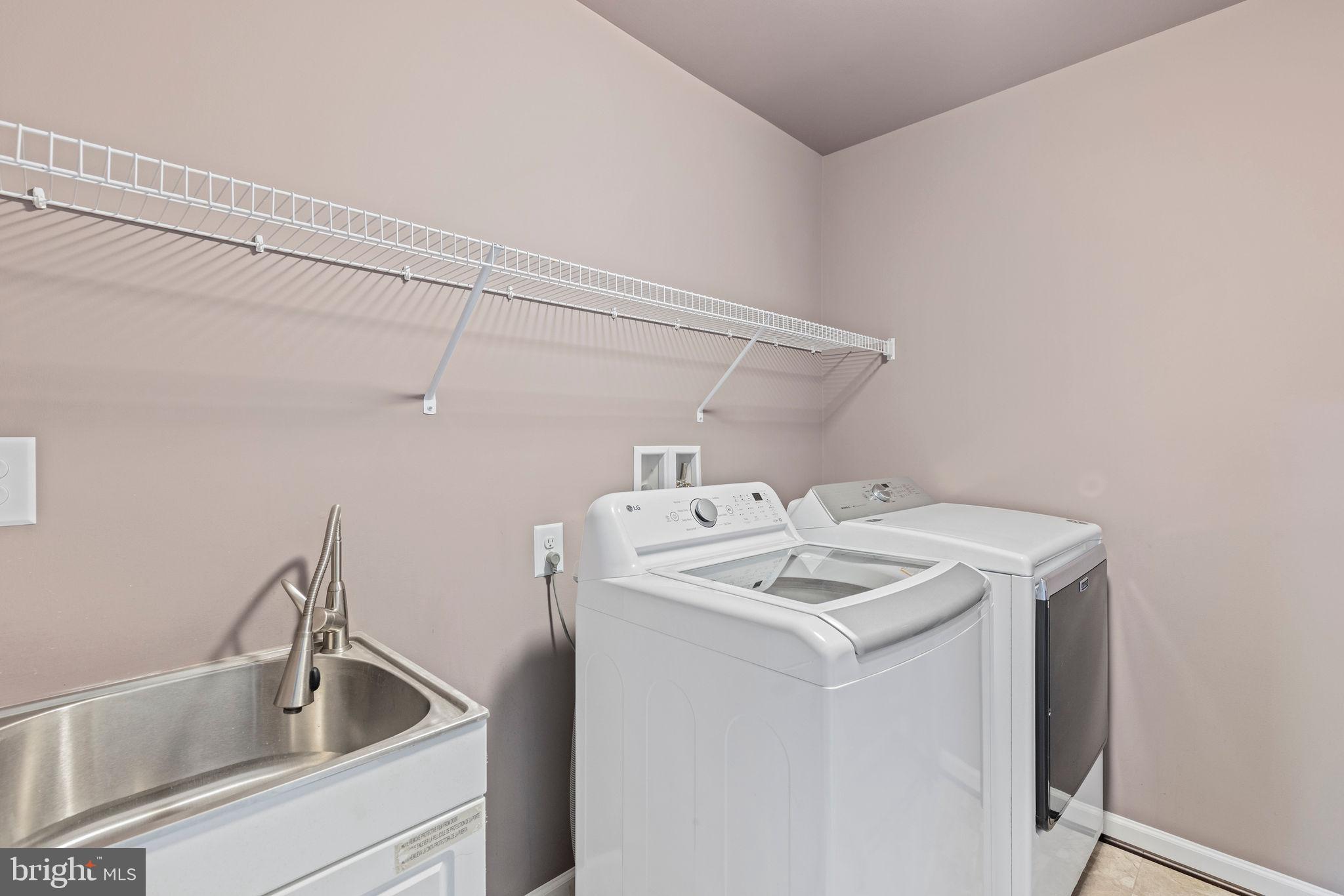 SCENIC VIEW - Residential