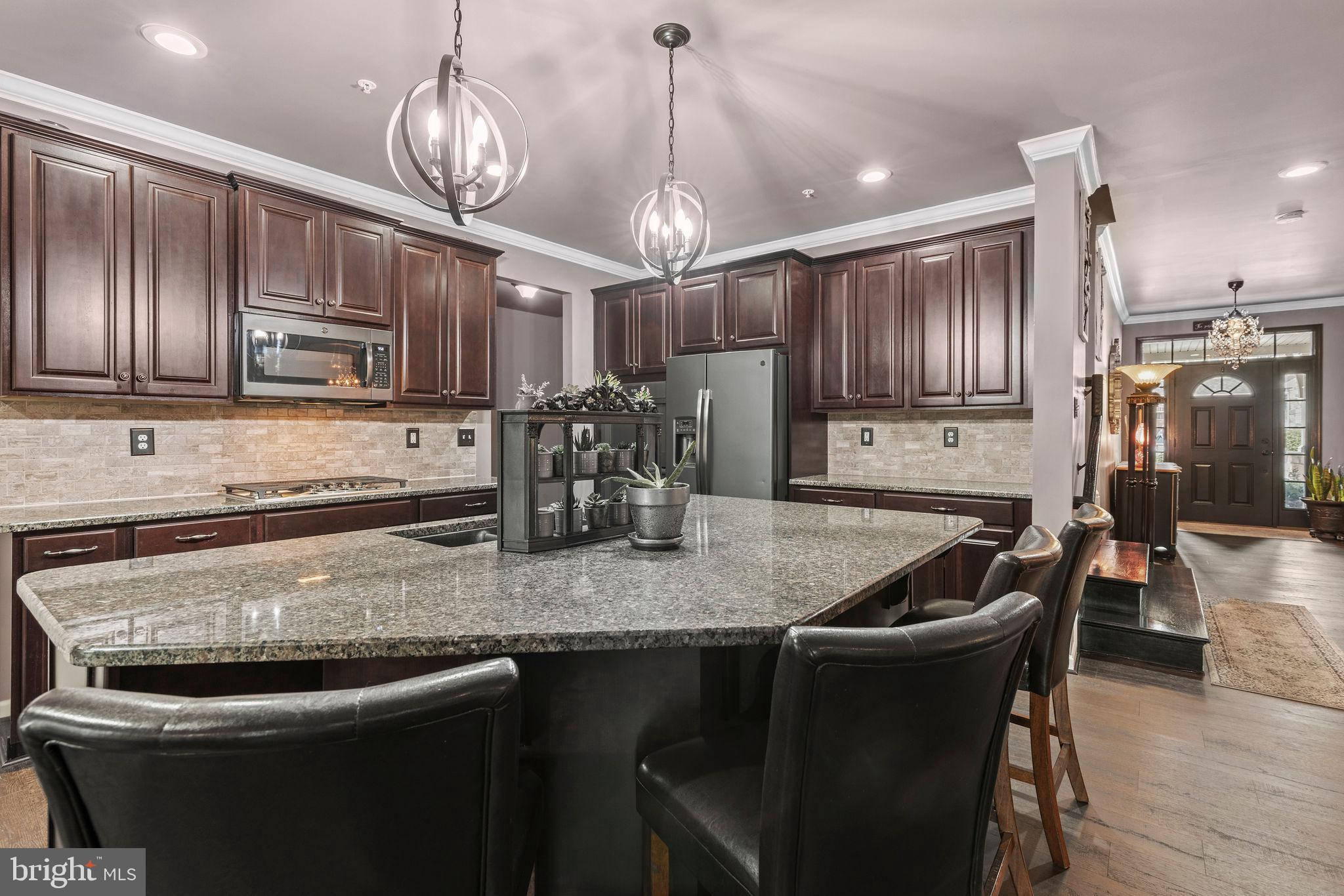 SCENIC VIEW - Residential