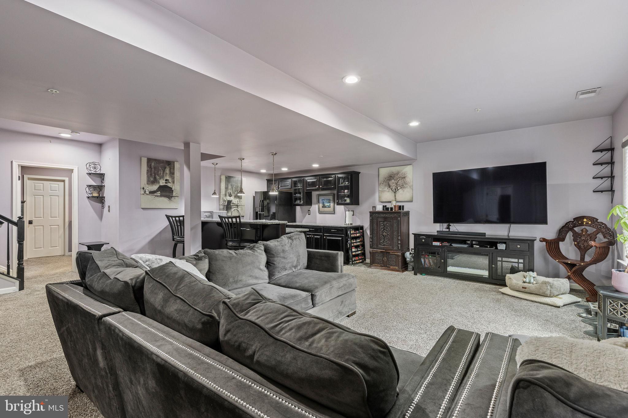 SCENIC VIEW - Residential