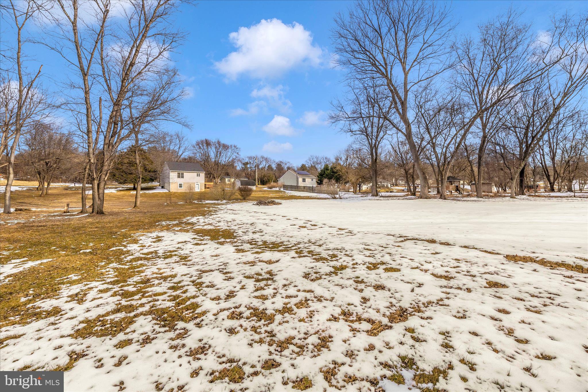 MECKLENBURG HEIGHTS - Residential