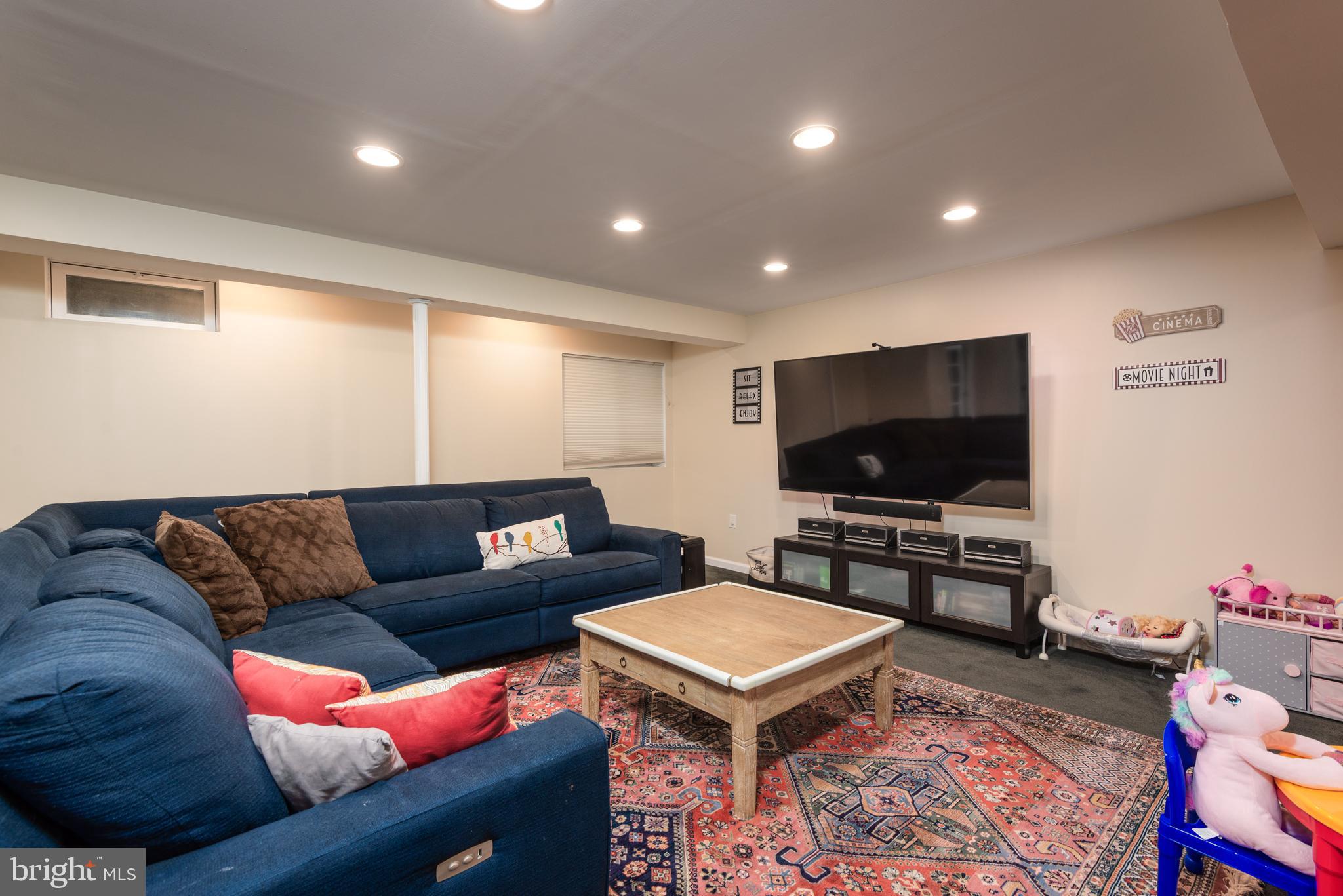LISTER ESTATES - Residential