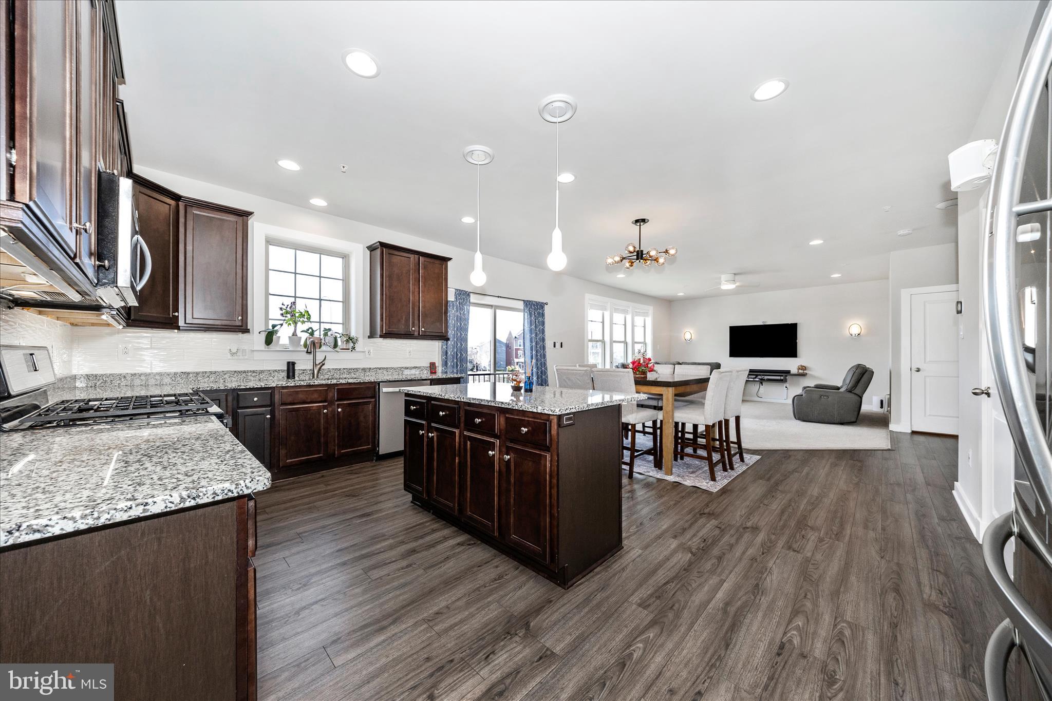 TUSCARORA CREEK - Residential