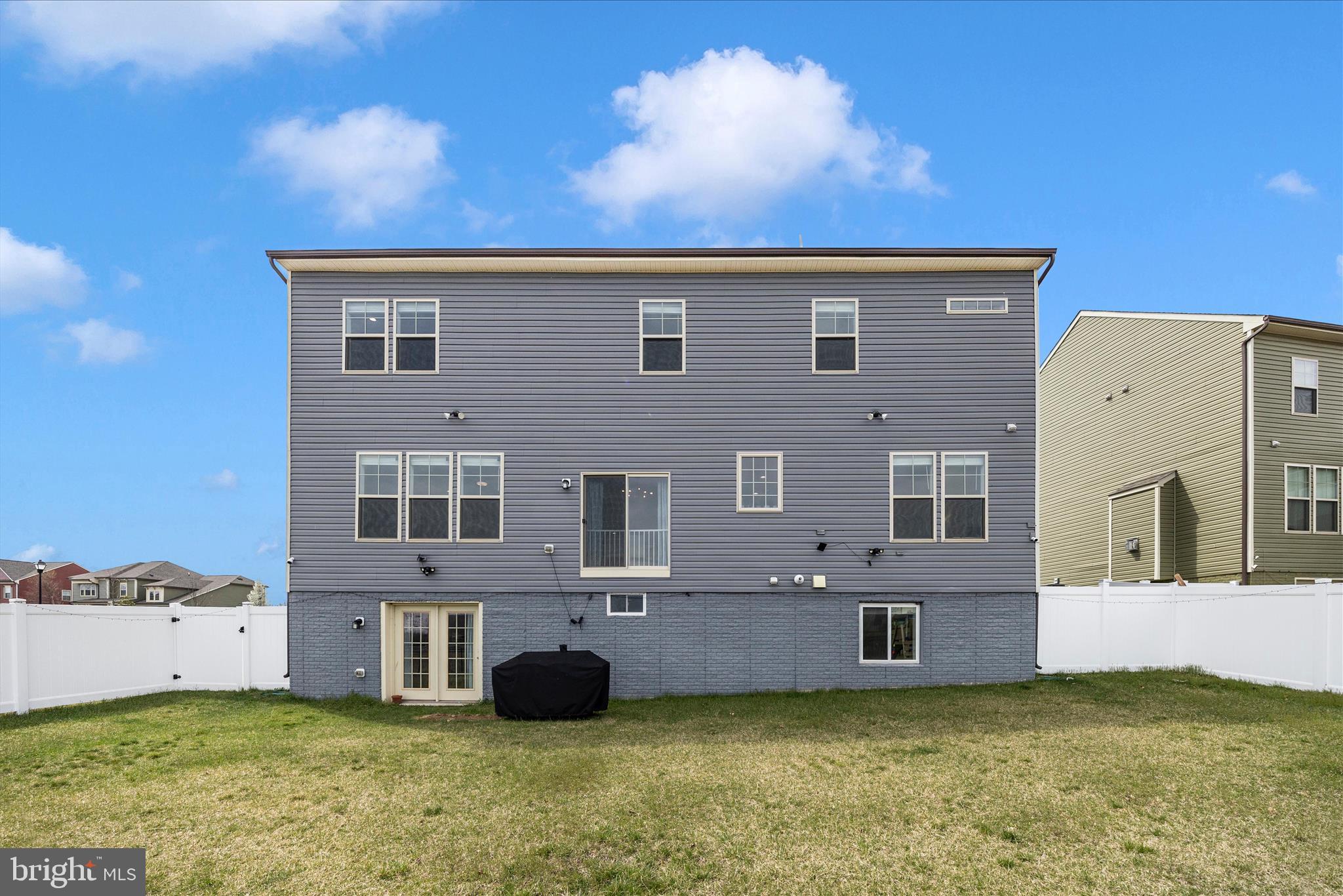 TUSCARORA CREEK - Residential