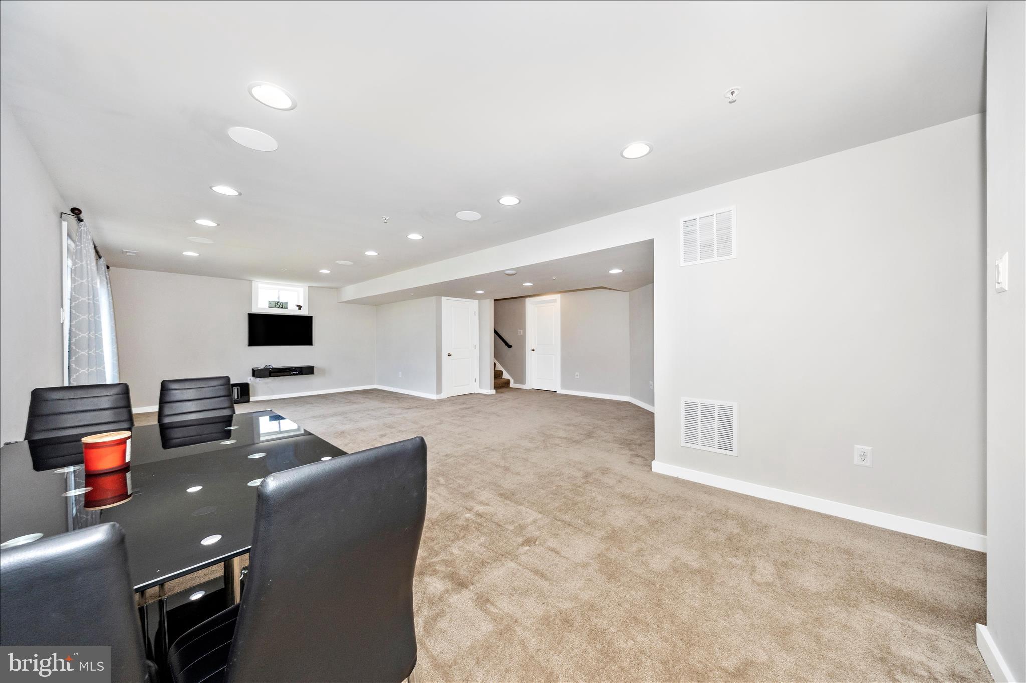 TUSCARORA CREEK - Residential