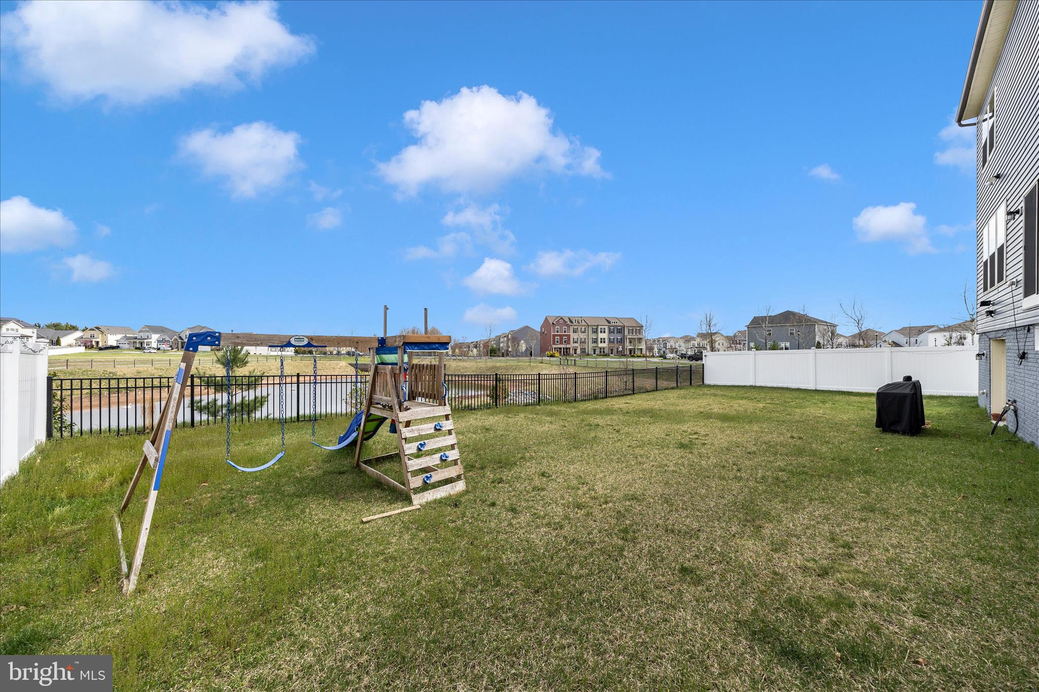 TUSCARORA CREEK - Residential