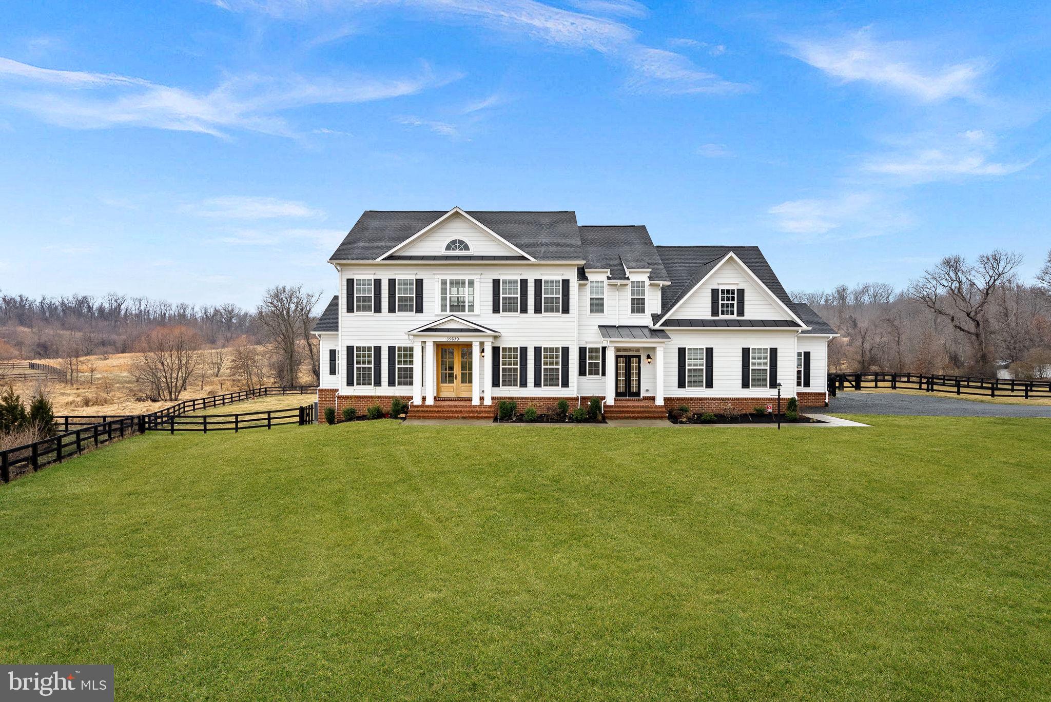 BLACK OAK CREEK - Residential