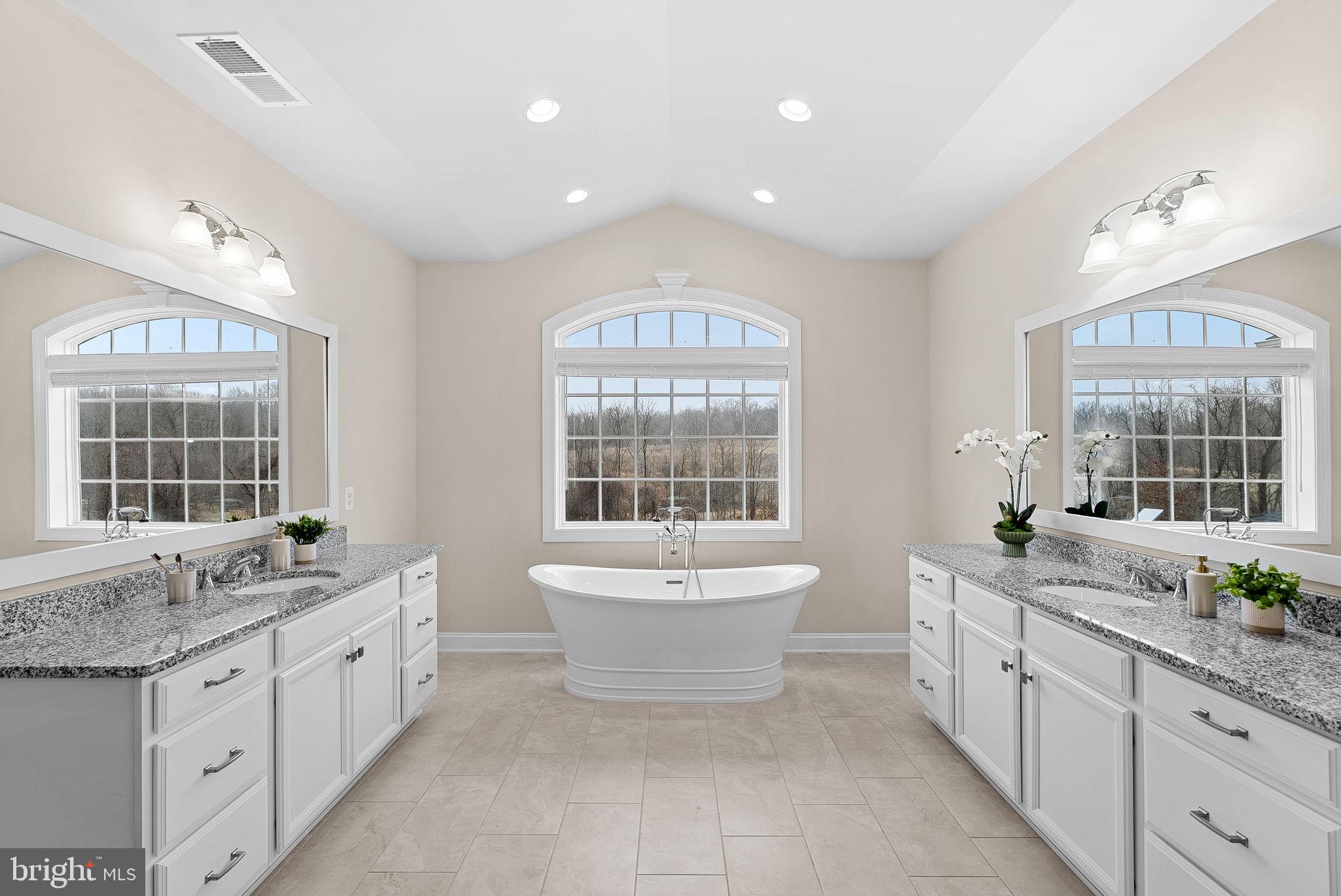 BLACK OAK CREEK - Residential