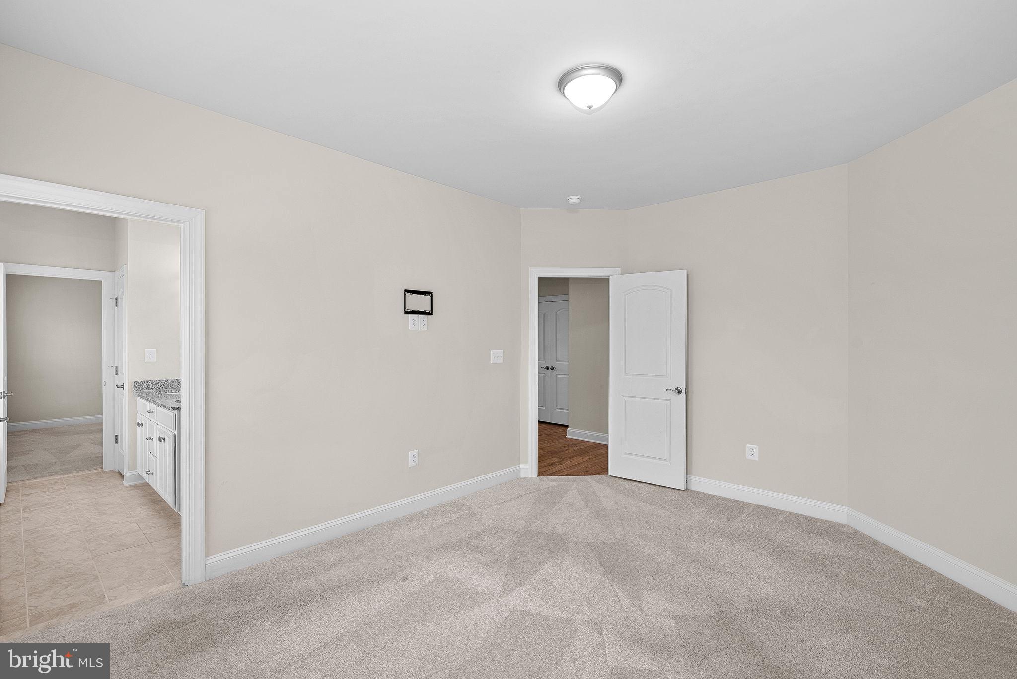 BLACK OAK CREEK - Residential