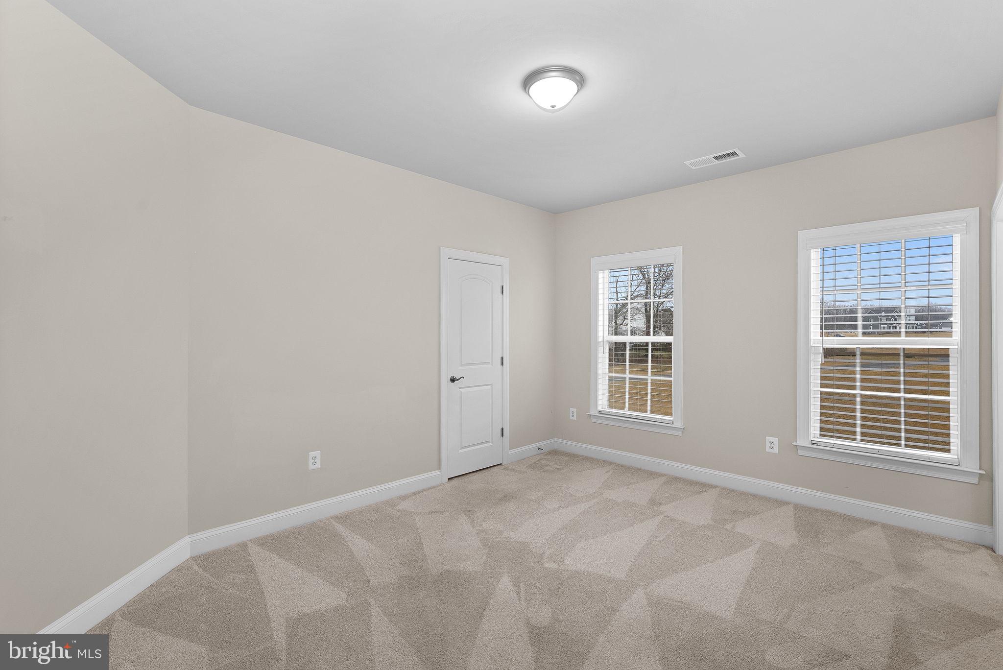 BLACK OAK CREEK - Residential