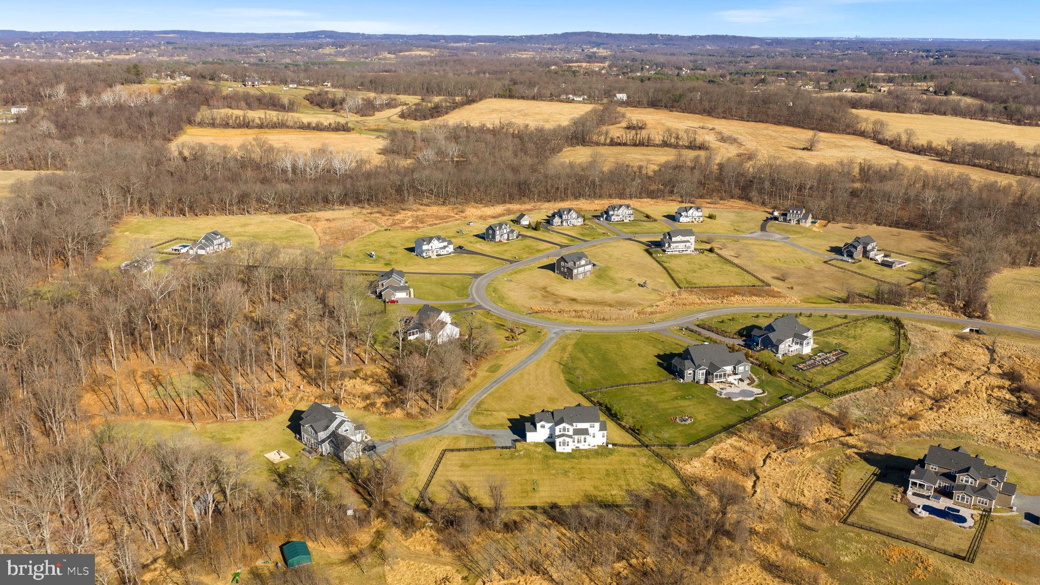 BLACK OAK CREEK - Residential