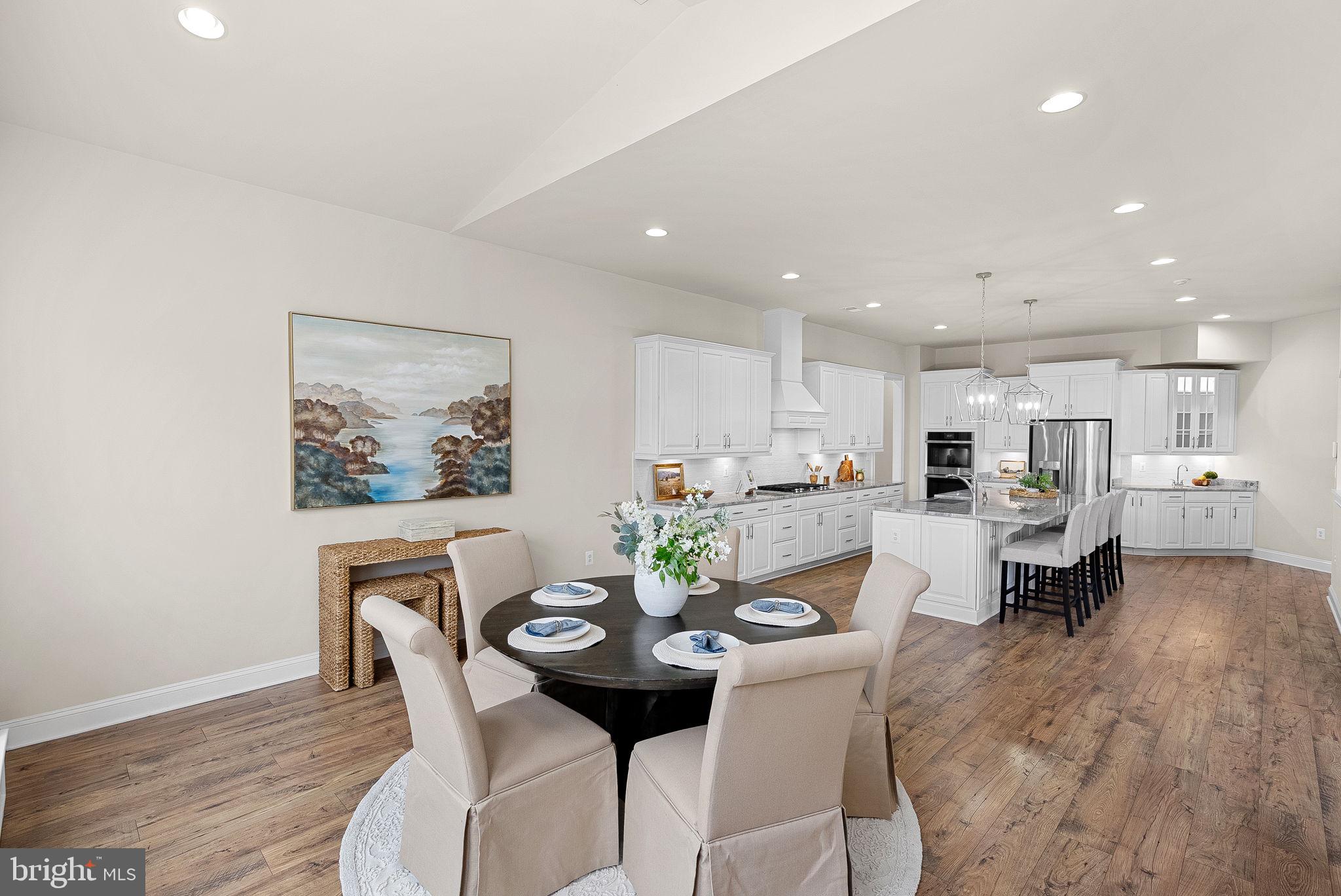 BLACK OAK CREEK - Residential