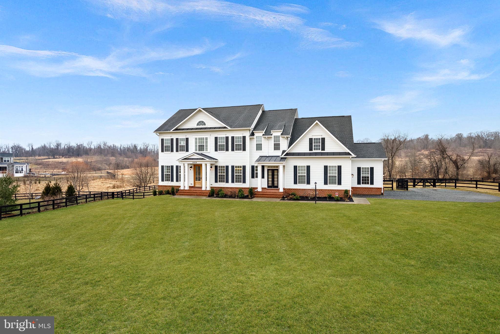 BLACK OAK CREEK - Residential