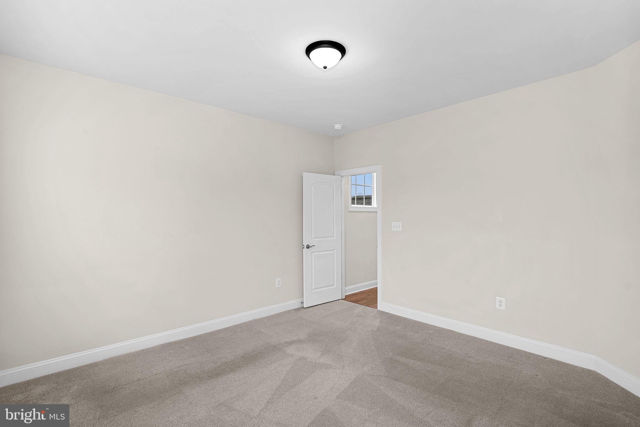 BLACK OAK CREEK - Residential