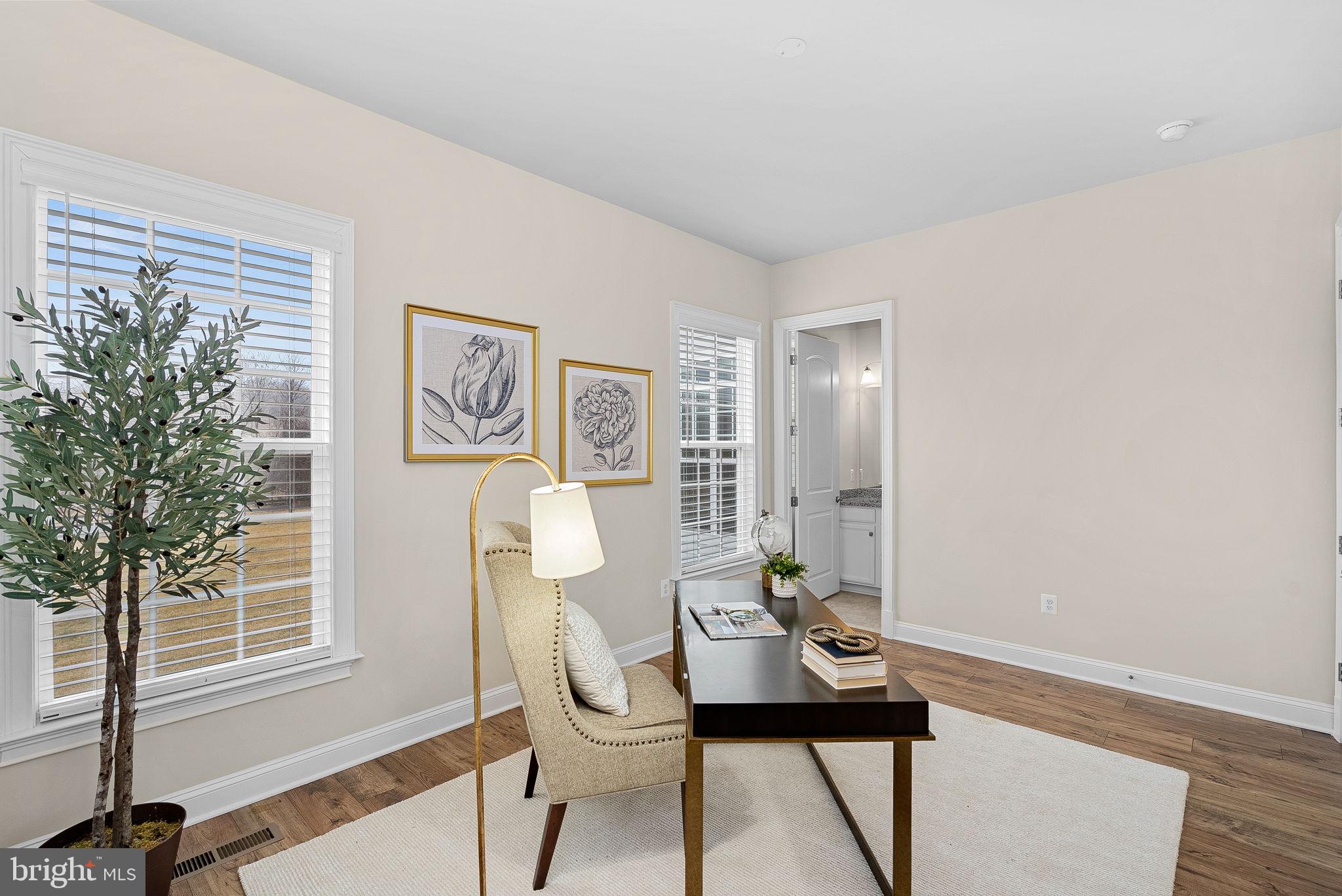 BLACK OAK CREEK - Residential