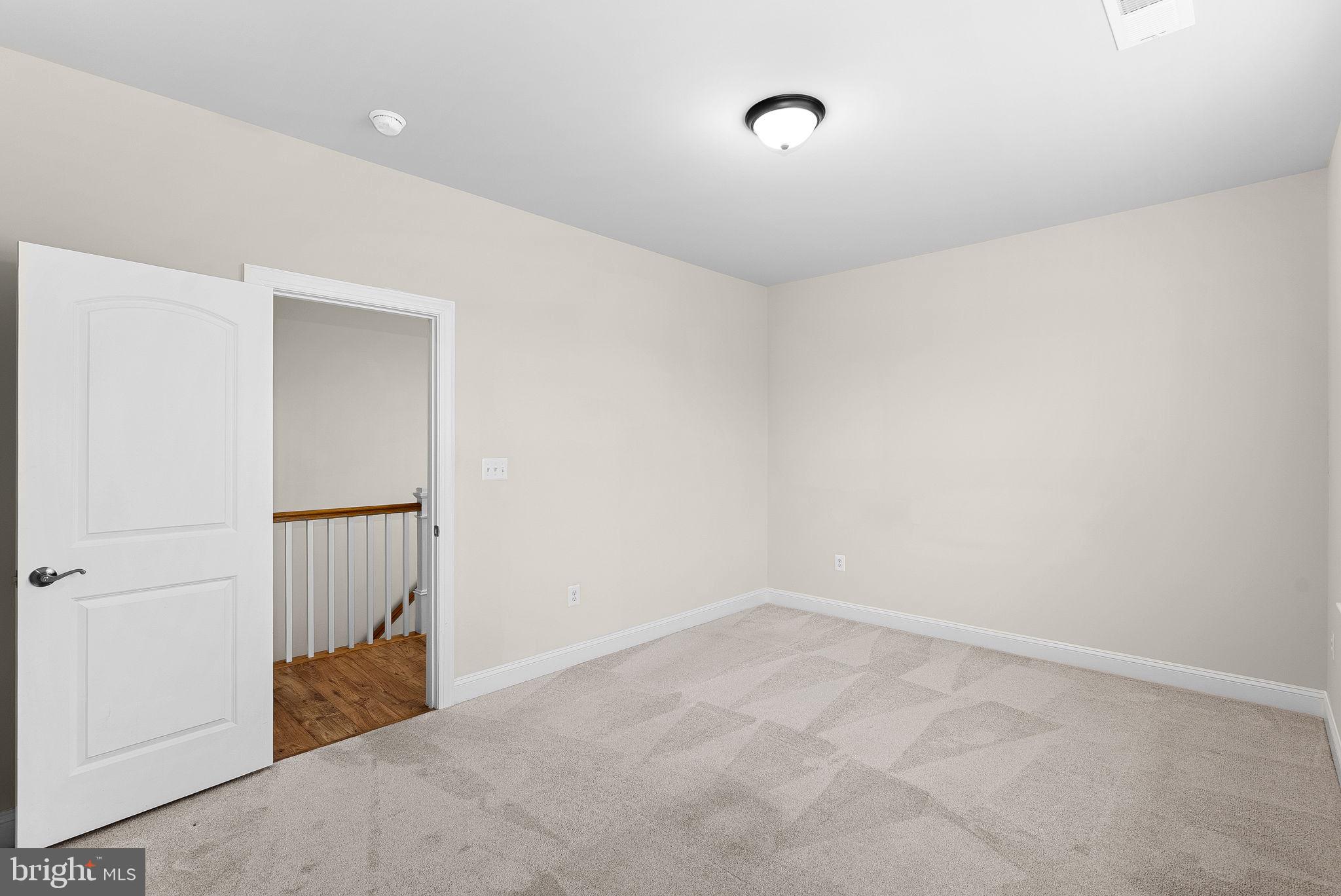 BLACK OAK CREEK - Residential