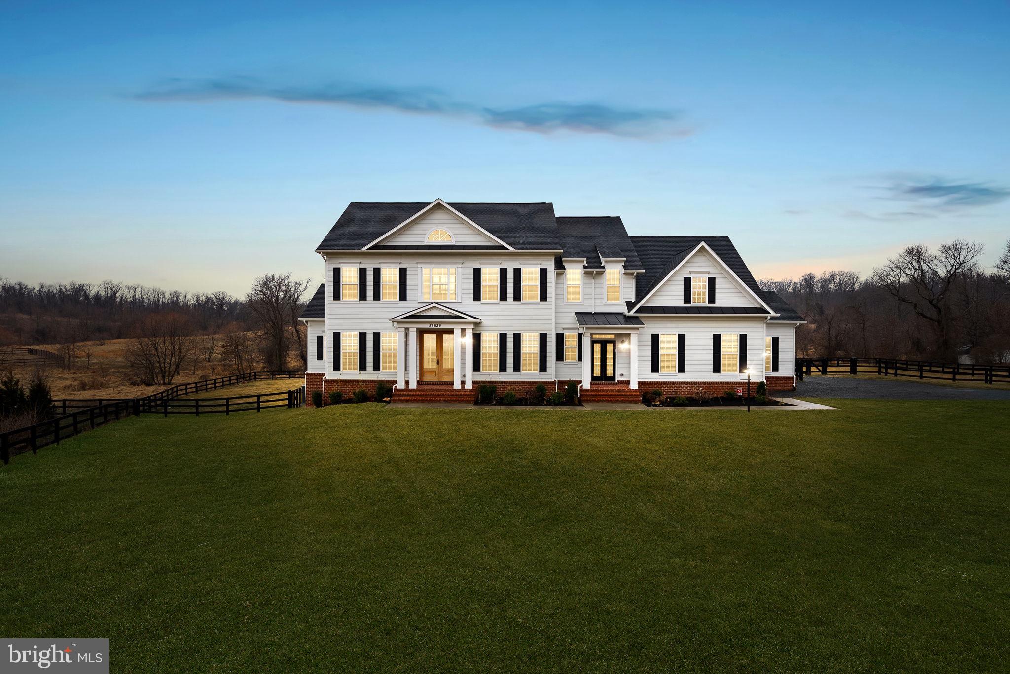 BLACK OAK CREEK - Residential