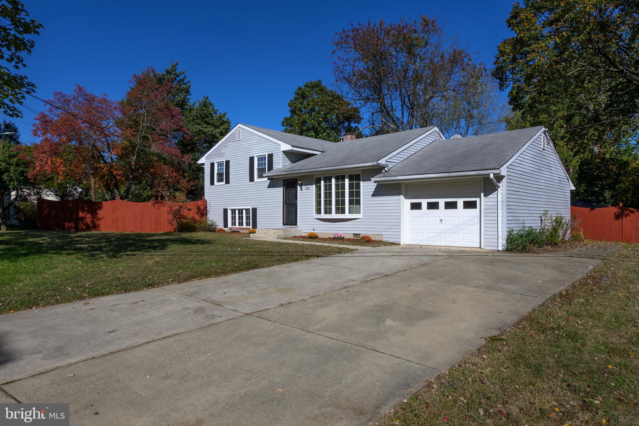 HOLLY HILL HARBOR - Residential