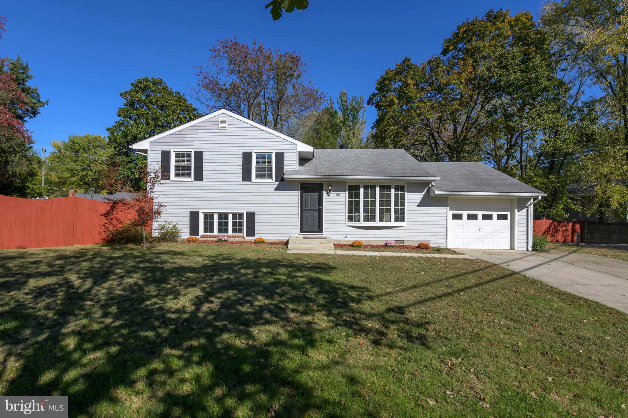 HOLLY HILL HARBOR - Residential