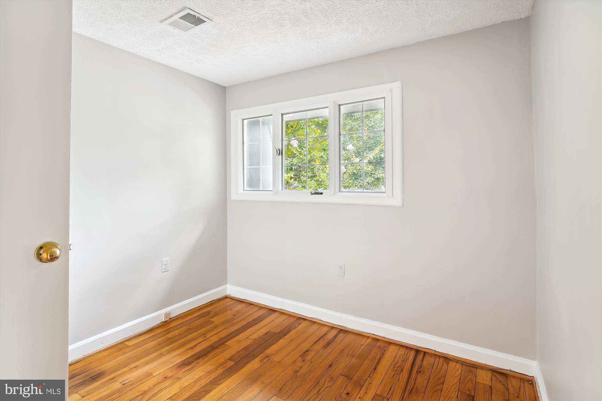 WINTER HILL - Residential