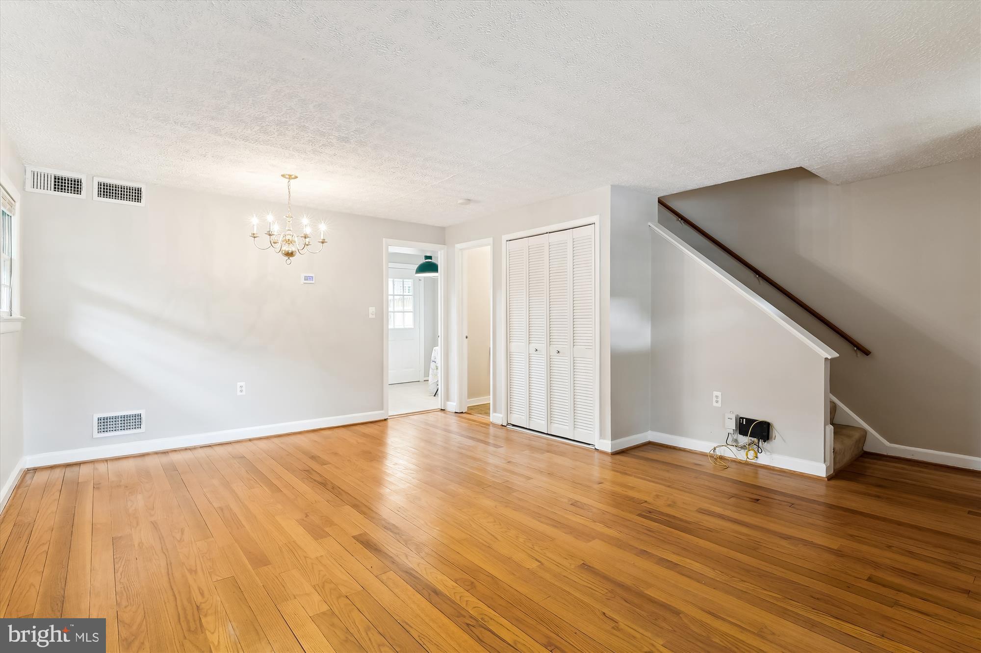 WINTER HILL - Residential