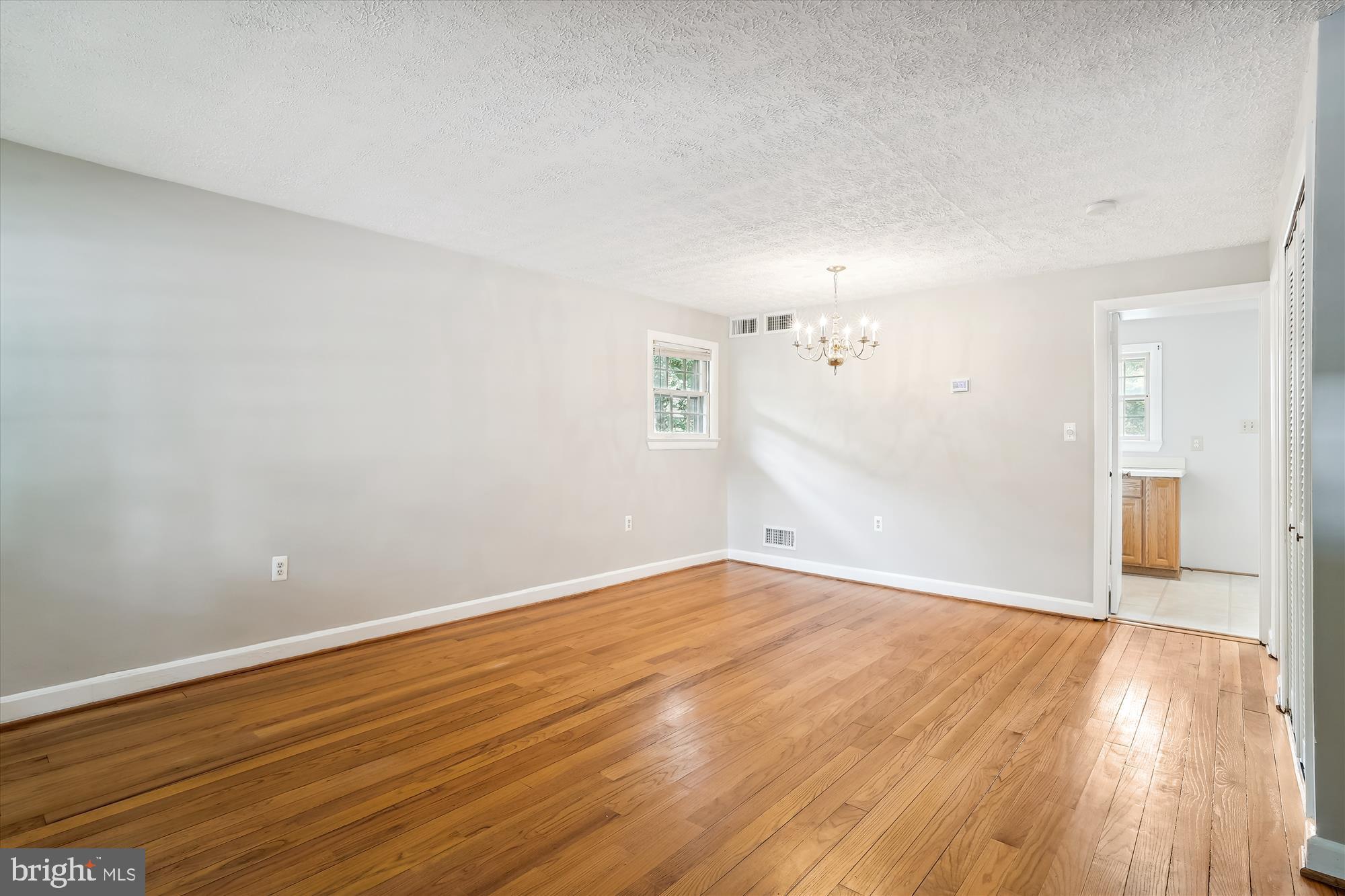 WINTER HILL - Residential