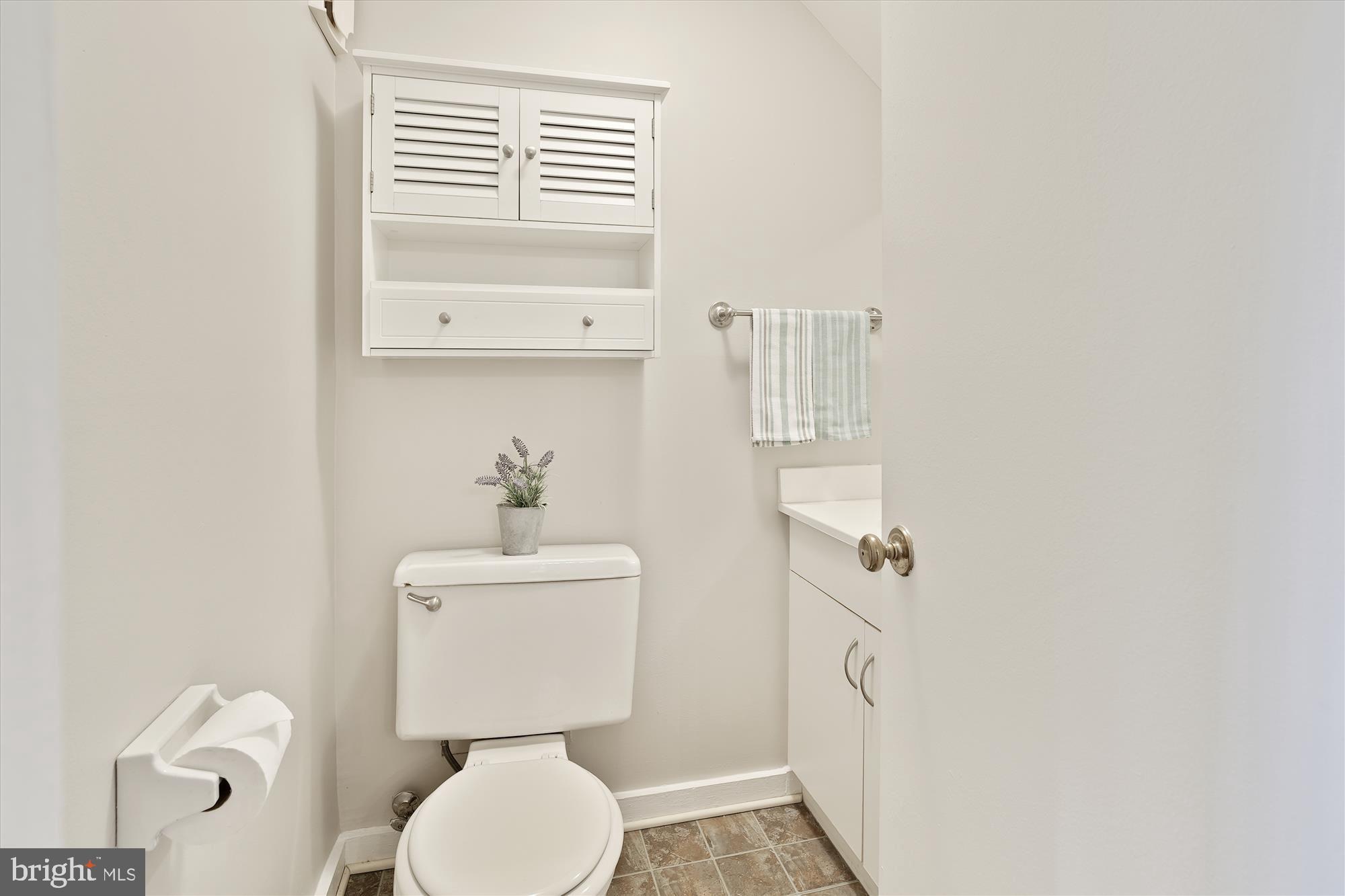 WINTER HILL - Residential