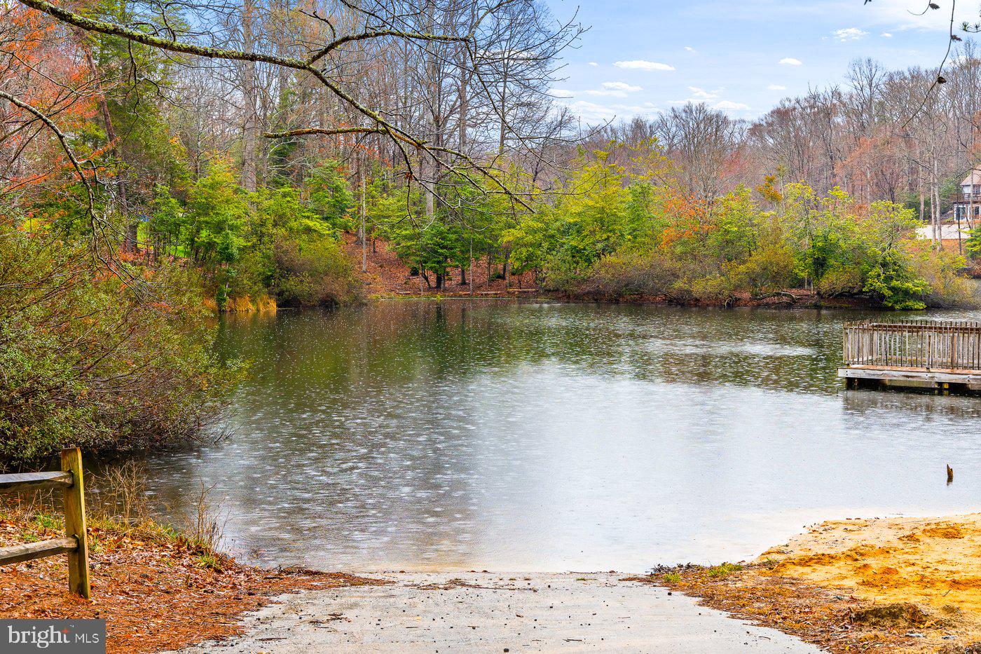 PRESIDENTIAL LAKES - Residential