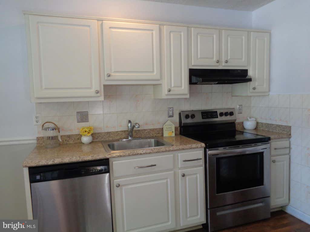 Photo of 3927 Cutty Sark Road, BALTIMORE, MD 21220 (MLS # MDBC2172766)