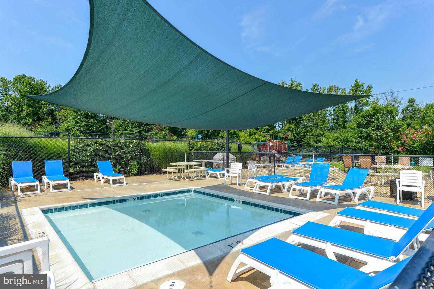 PATRIOTS GLEN - Residential