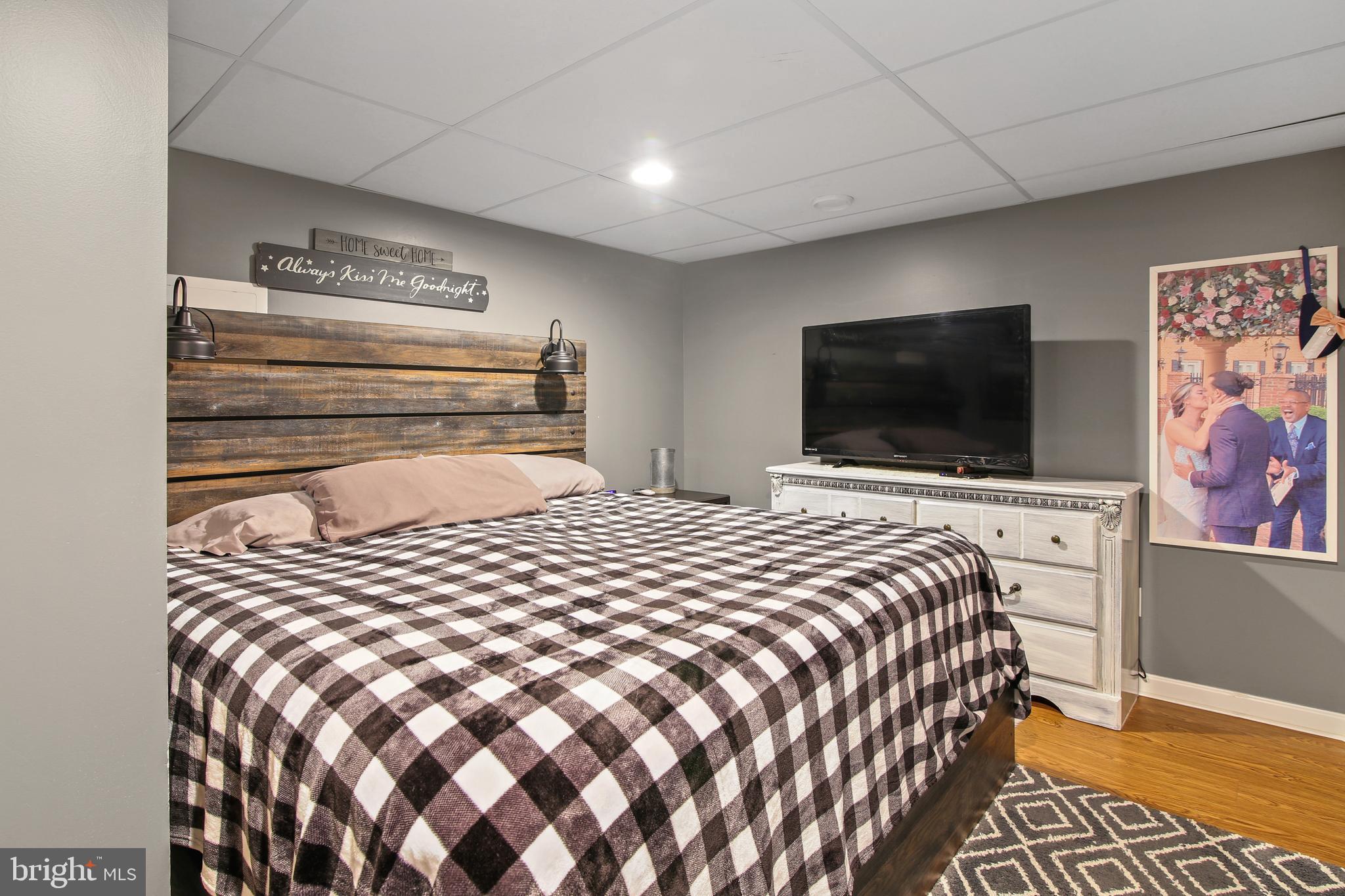 PATRIOTS GLEN - Residential